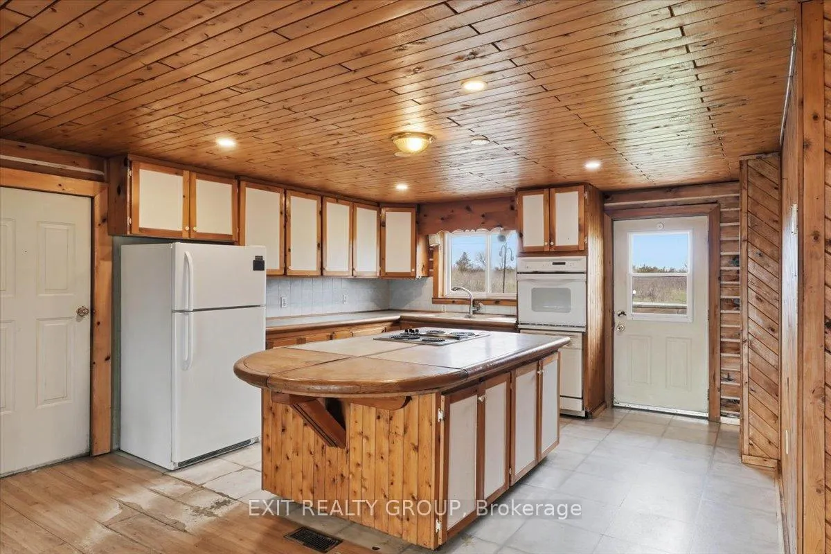 Photo 6 of 51 Stinson Block Road, Prince Edward County, Hillier Ward — HOMEH