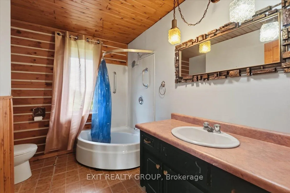 Photo 16 of 51 Stinson Block Road, Prince Edward County, Hillier Ward — HOMEH
