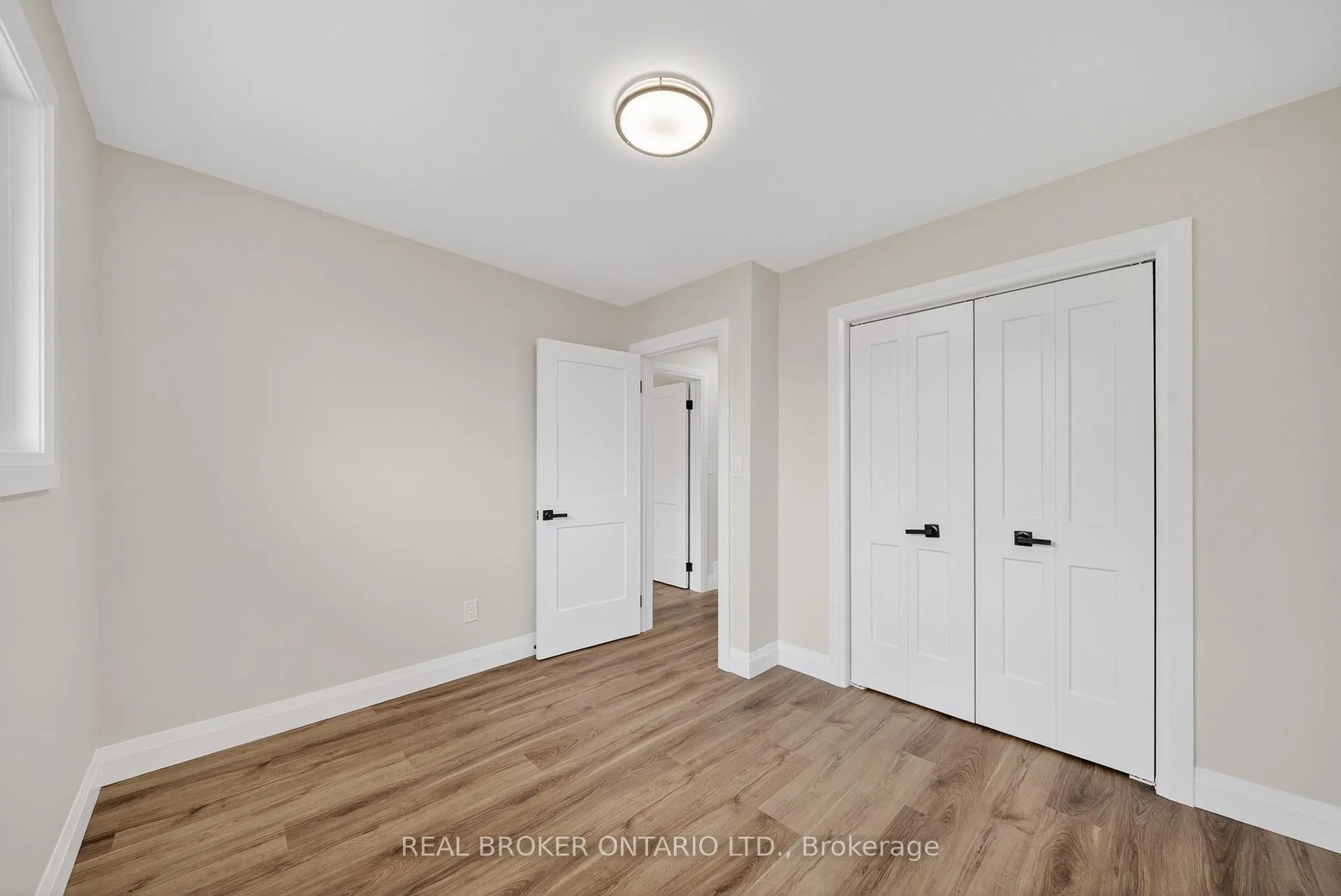 Photo 21 of 201 Ridge Street, Hamilton, Greeningdon — HOMEH
