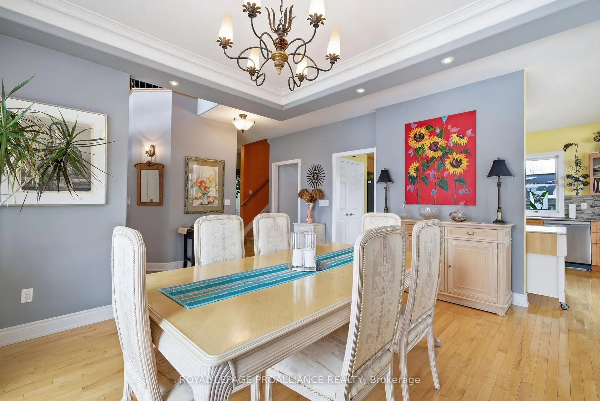 Photo 5 of 215 Water Street, Cobourg — HOMEH