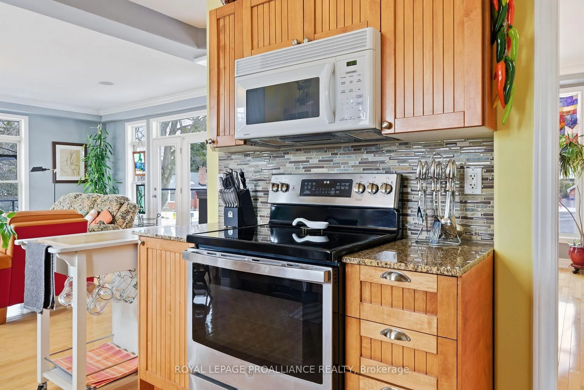 Photo 13 of 215 Water Street, Cobourg — HOMEH