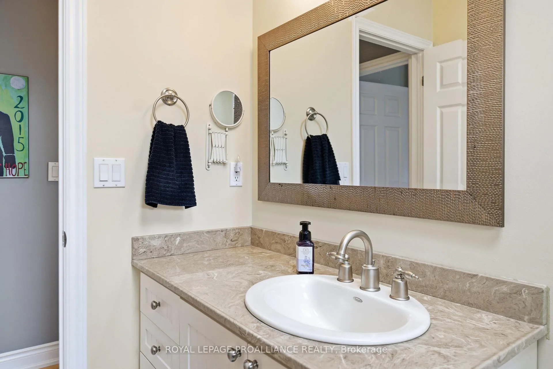 Photo 20 of 215 Water Street, Cobourg — HOMEH