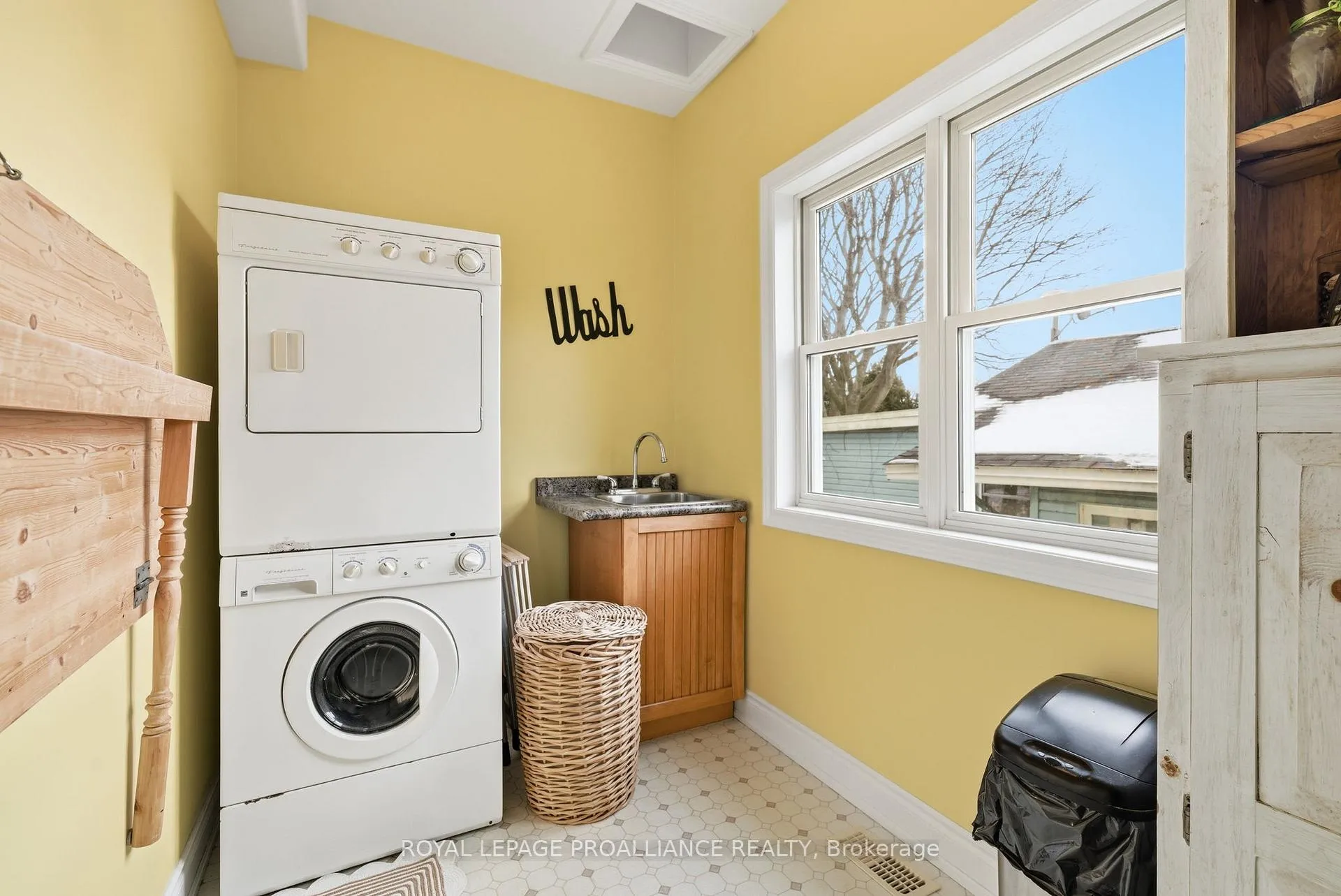 Photo 21 of 215 Water Street, Cobourg — HOMEH