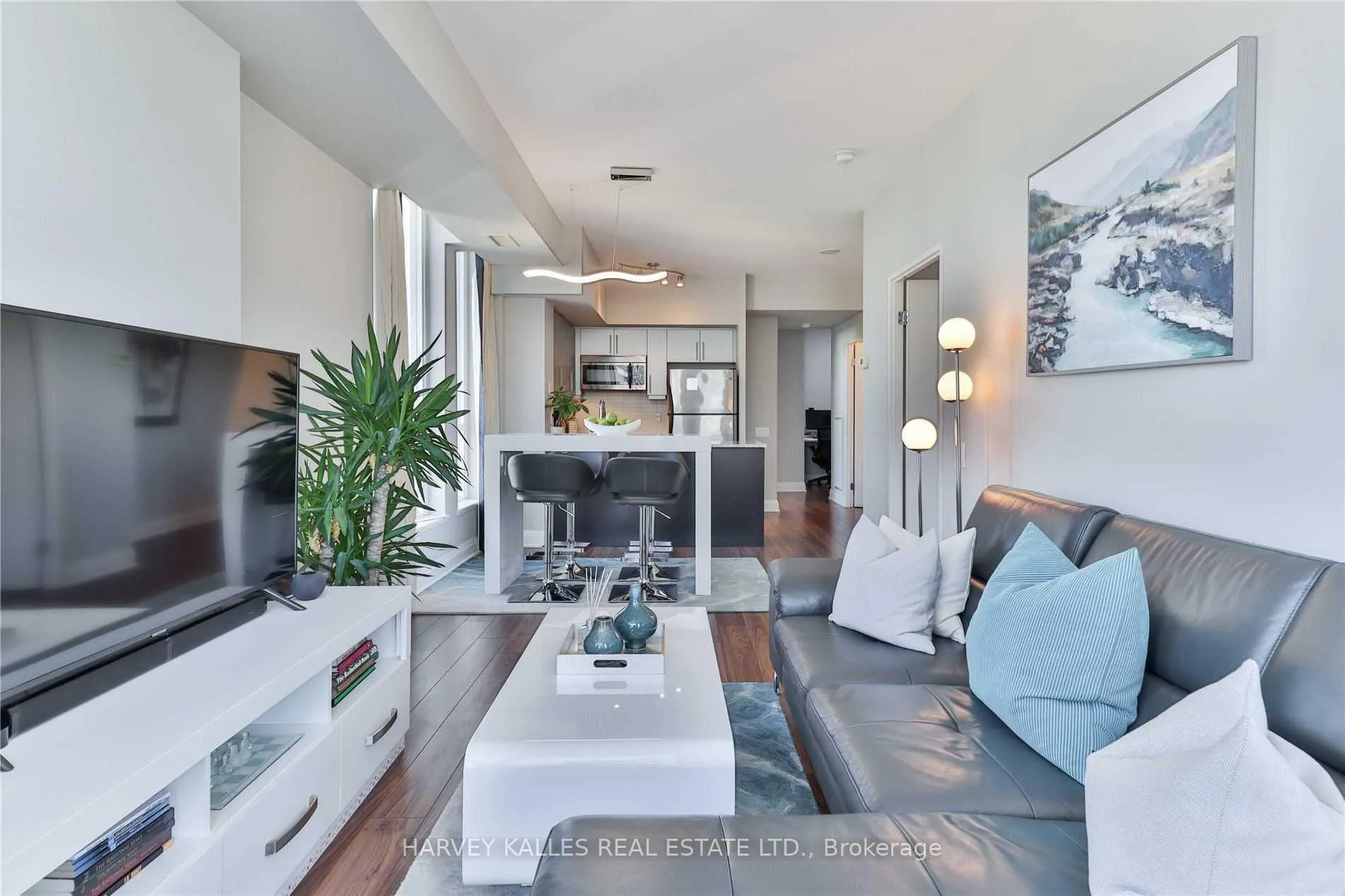 Photo 9 of Unit 1510, 83 Redpath Avenue, Toronto, Mount Pleasant West — HOMEH