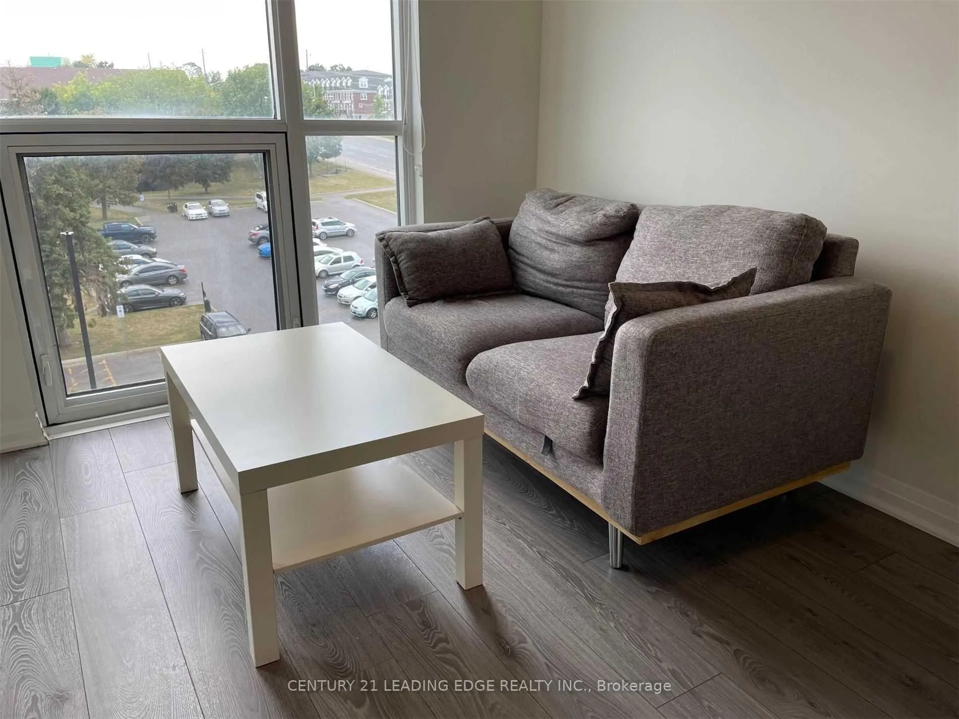 Photo 6 of Unit 422, 1900 Simcoe Street N, Oshawa, Samac — HOMEH