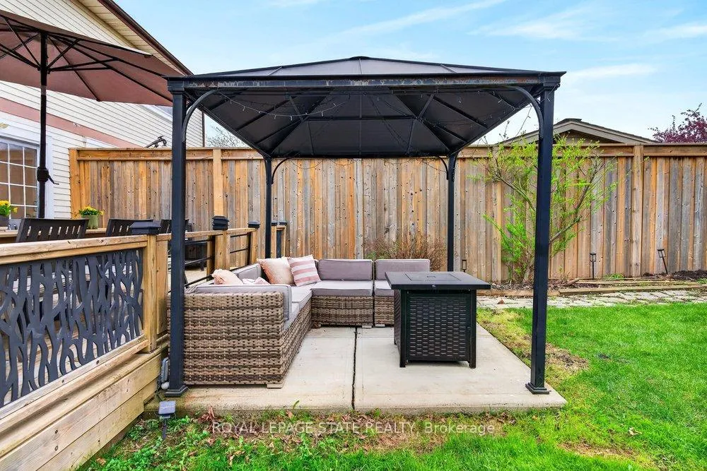 Photo 39 of 2233 Melissa Crescent, Burlington, Brant Hills — HOMEH