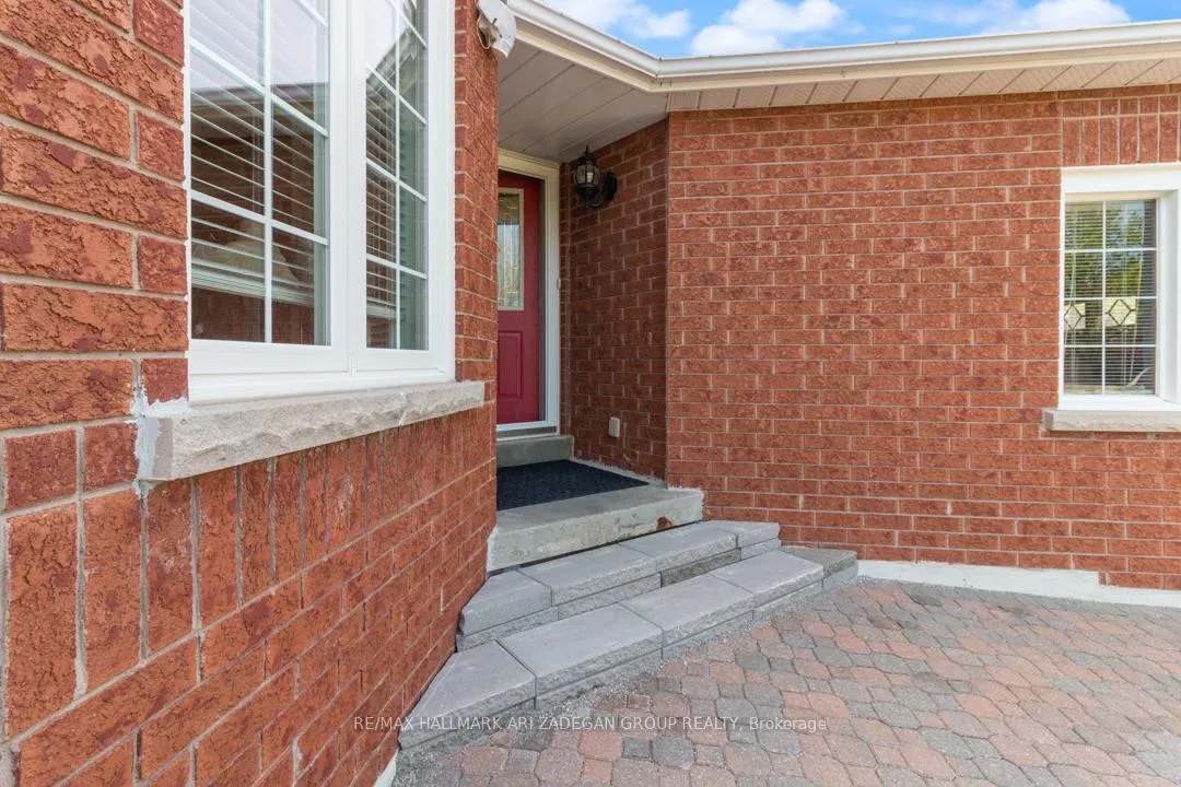 Photo 39 of 1 Grampian Avenue, Vaughan, Maple — HOMEH