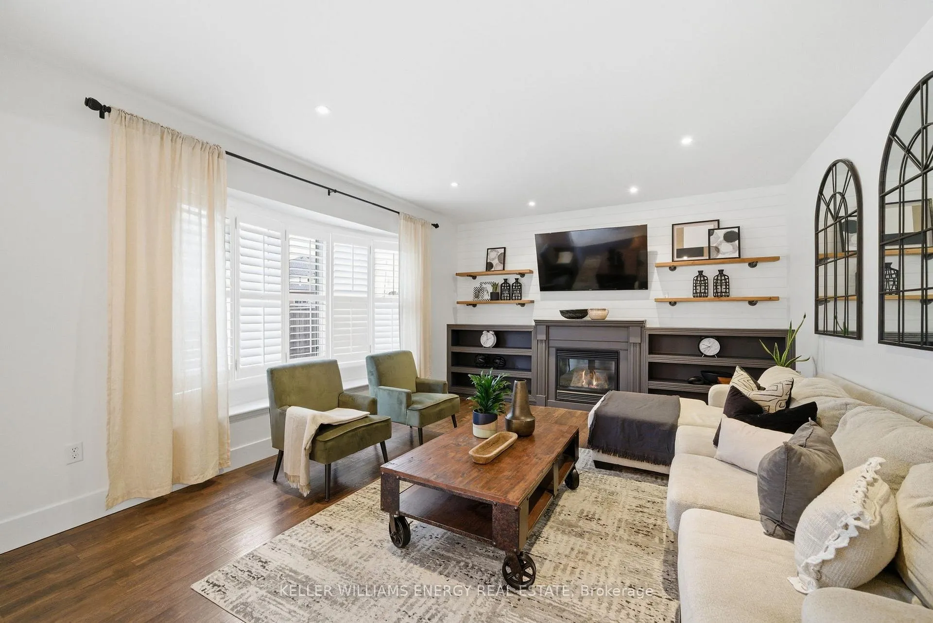 Photo 12 of 1617 Kitchen Court, Oshawa, Taunton — HOMEH