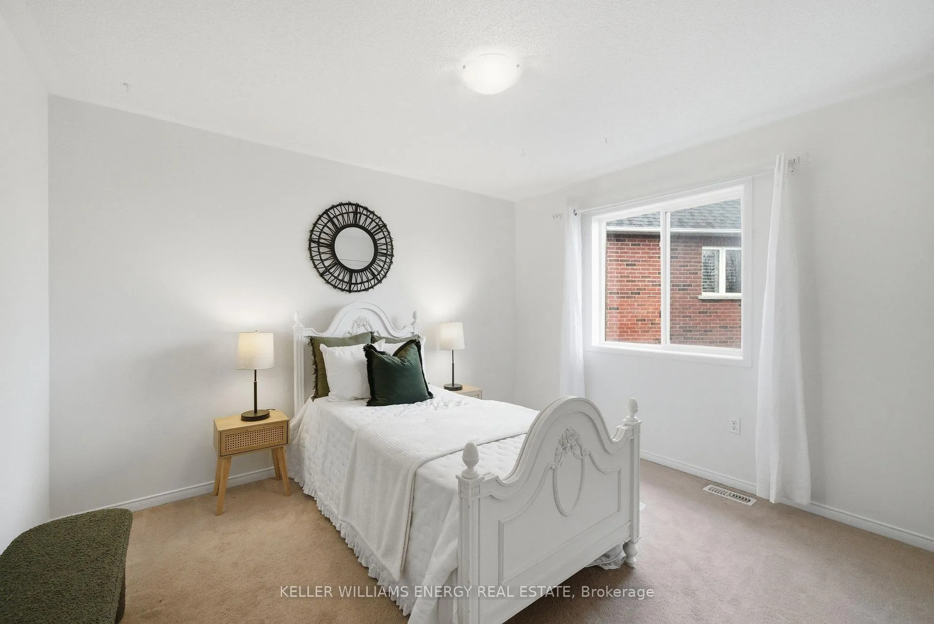 Photo 33 of 1617 Kitchen Court, Oshawa, Taunton — HOMEH