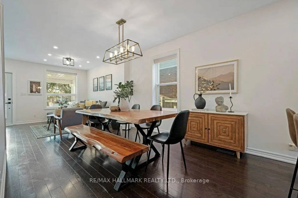 Photo 16 of 17 Criscoe Street, Toronto, Rockcliffe-Smythe — HOMEH