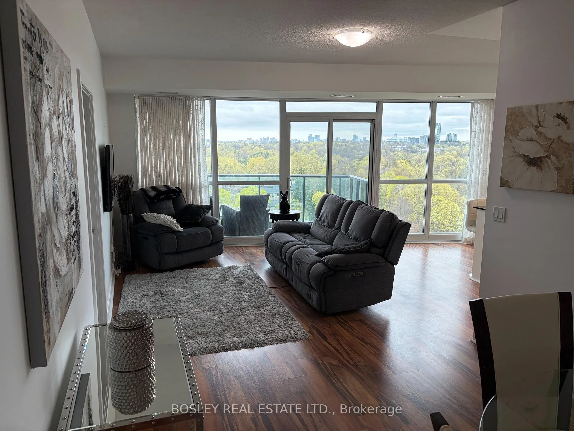 Photo 5 of Unit LPH 24, 35 Brian Peck Crescent, Toronto, Leaside — HOMEH