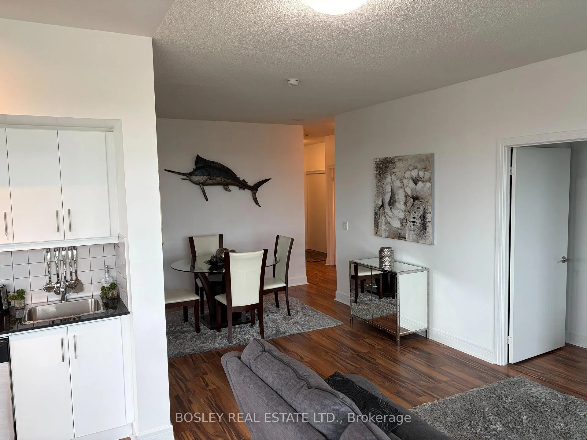 Photo 16 of Unit LPH 24, 35 Brian Peck Crescent, Toronto, Leaside — HOMEH
