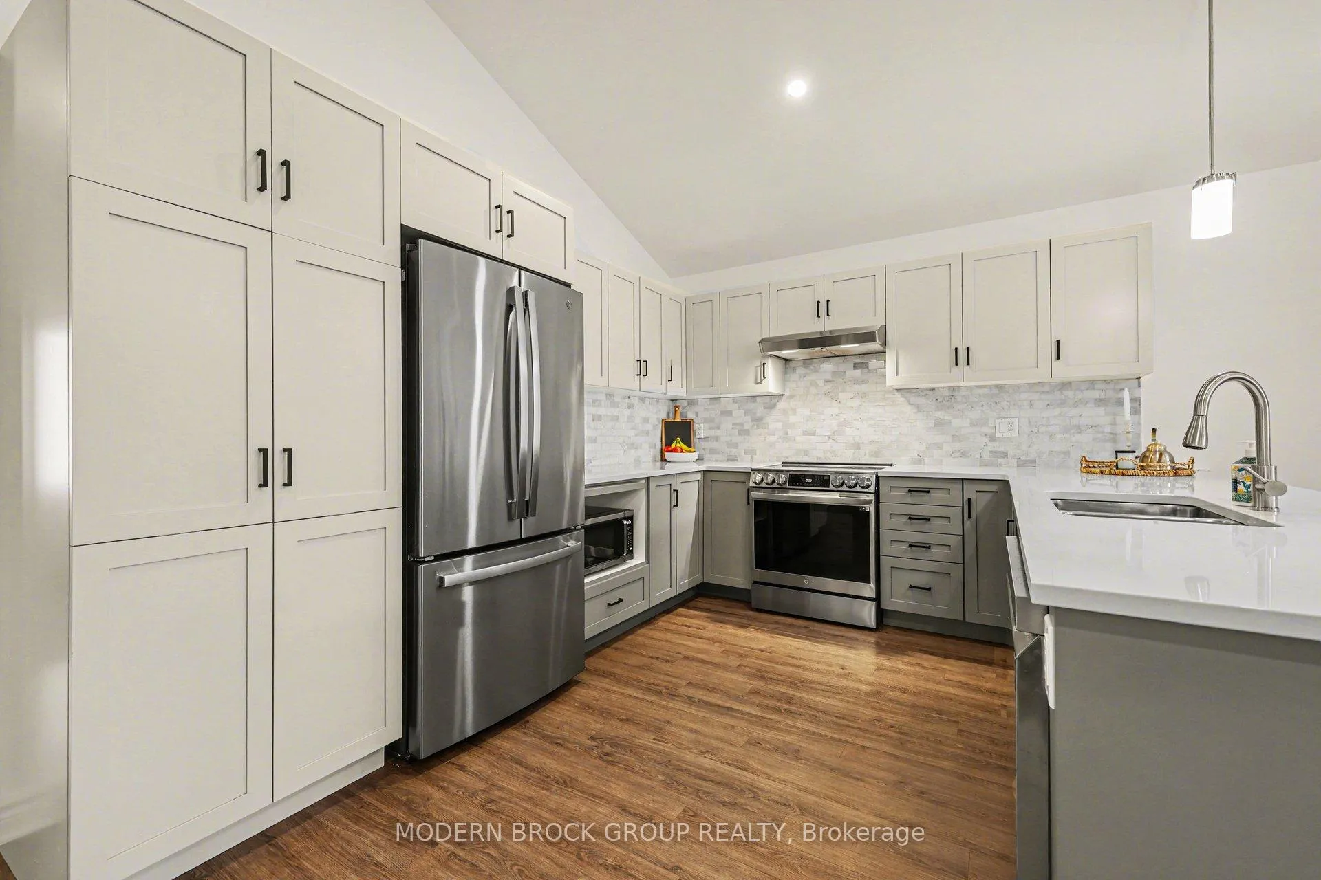 Photo 14 of 17 Douglas Brown Way, Arnprior — HOMEH