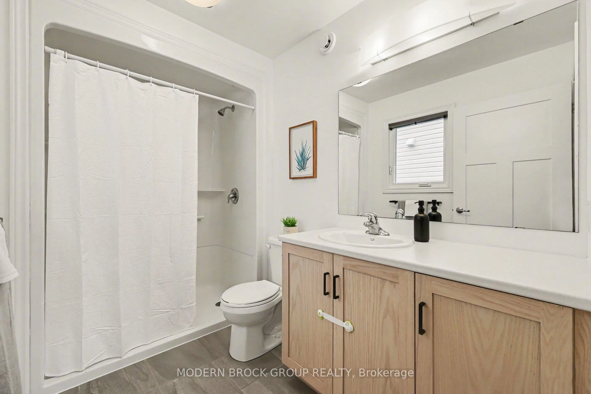 Photo 30 of 17 Douglas Brown Way, Arnprior — HOMEH