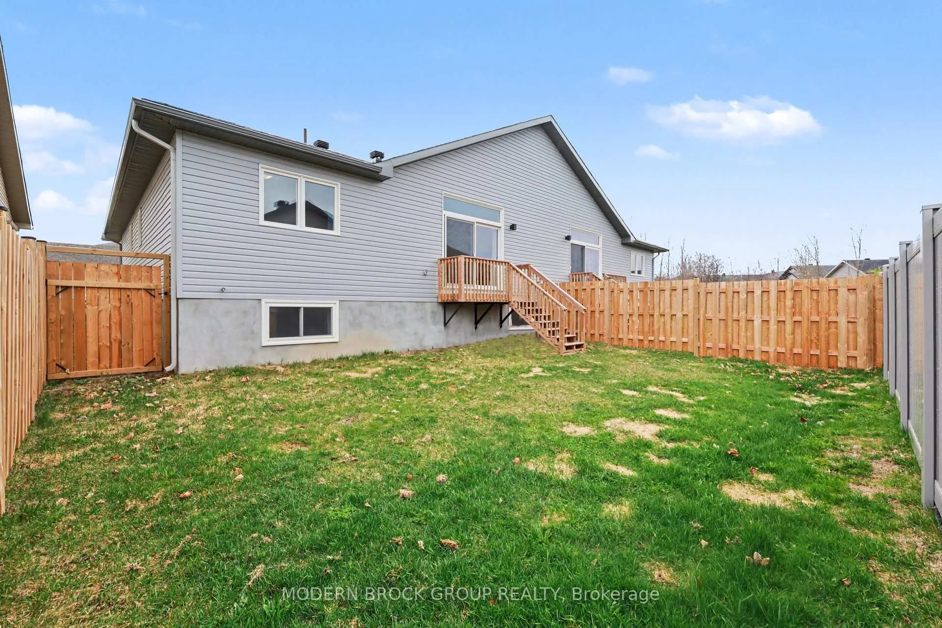 Photo 31 of 17 Douglas Brown Way, Arnprior — HOMEH