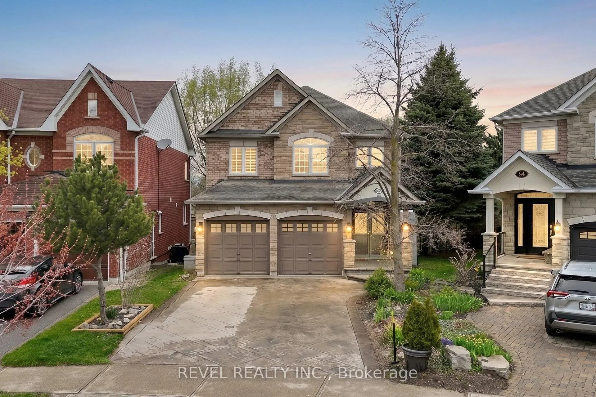Photo 1 of 62 McNally Street, Halton Hills, Georgetown — HOMEH
