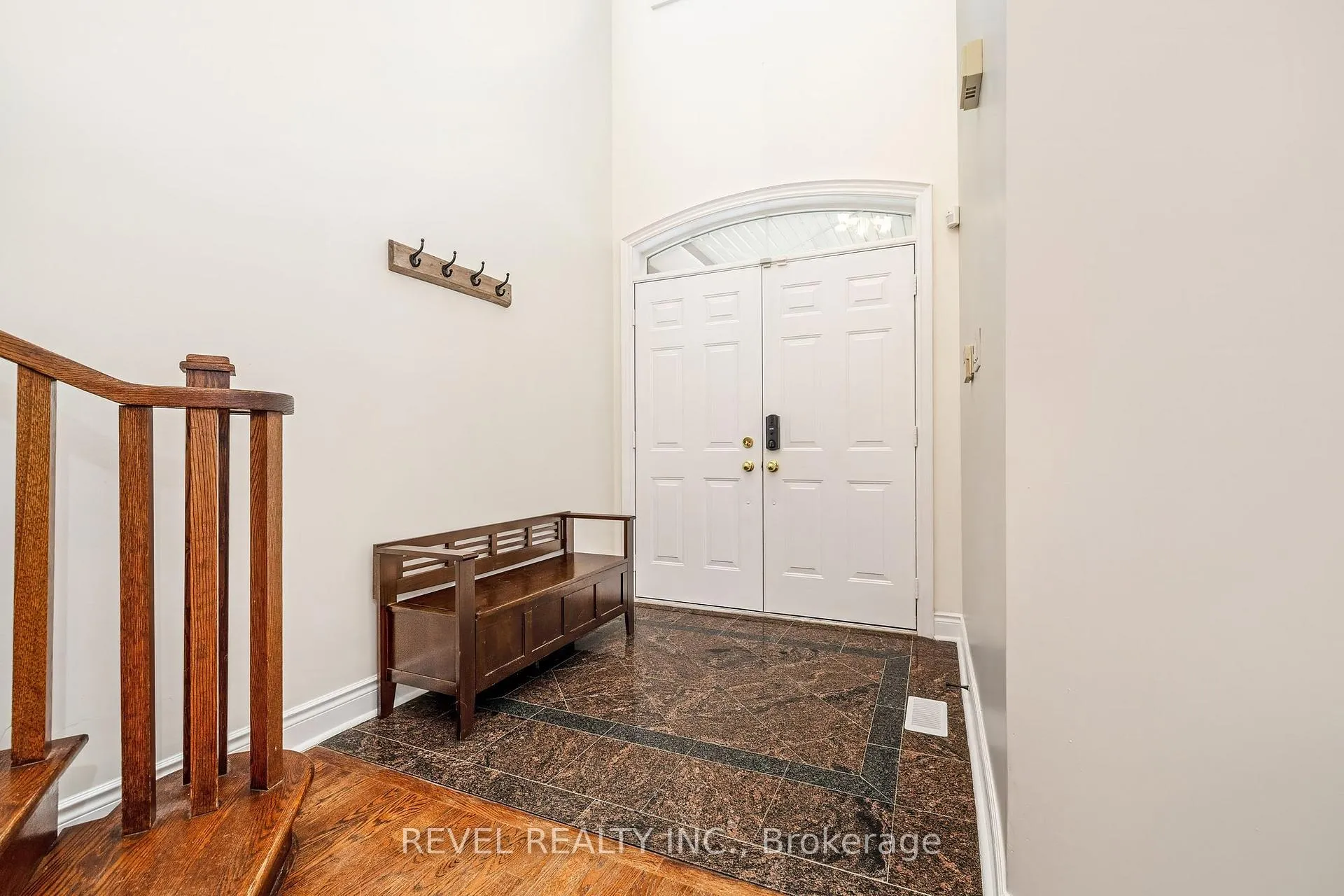 Photo 6 of 62 McNally Street, Halton Hills, Georgetown — HOMEH