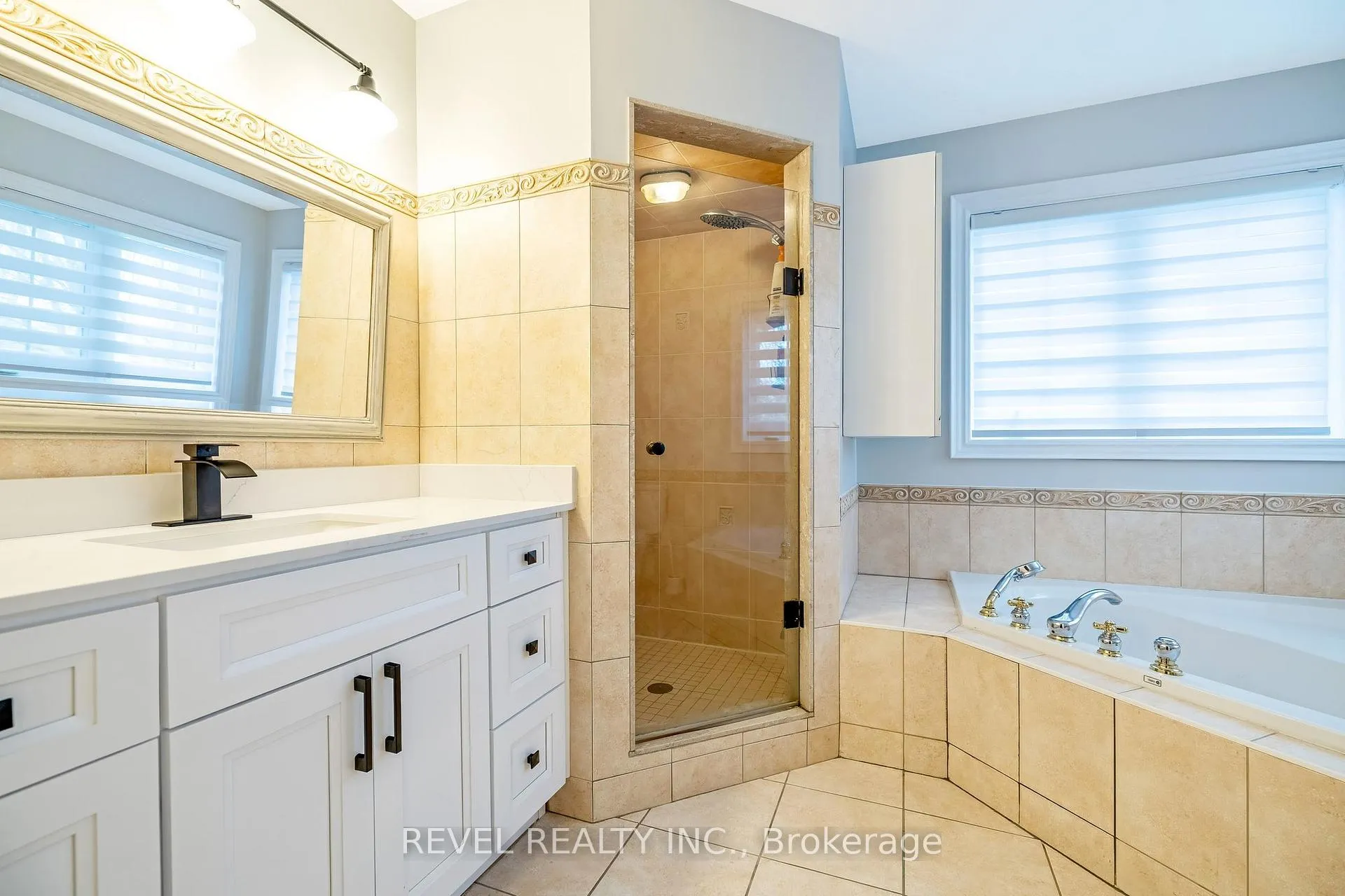 Photo 30 of 62 McNally Street, Halton Hills, Georgetown — HOMEH