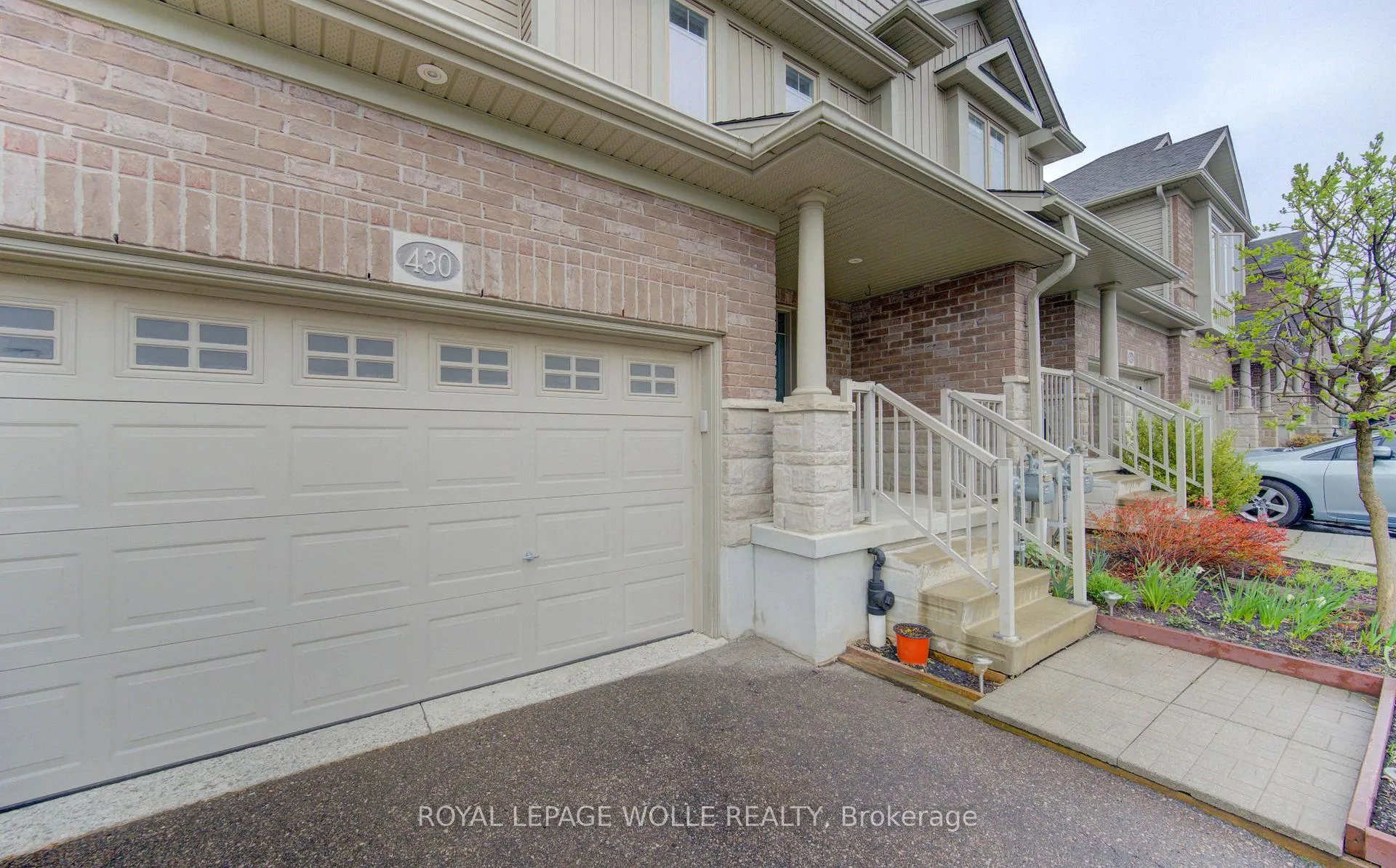 Photo 3 of 430 Avens Street, Waterloo, Columbia Forest/Clair Hills — HOMEH