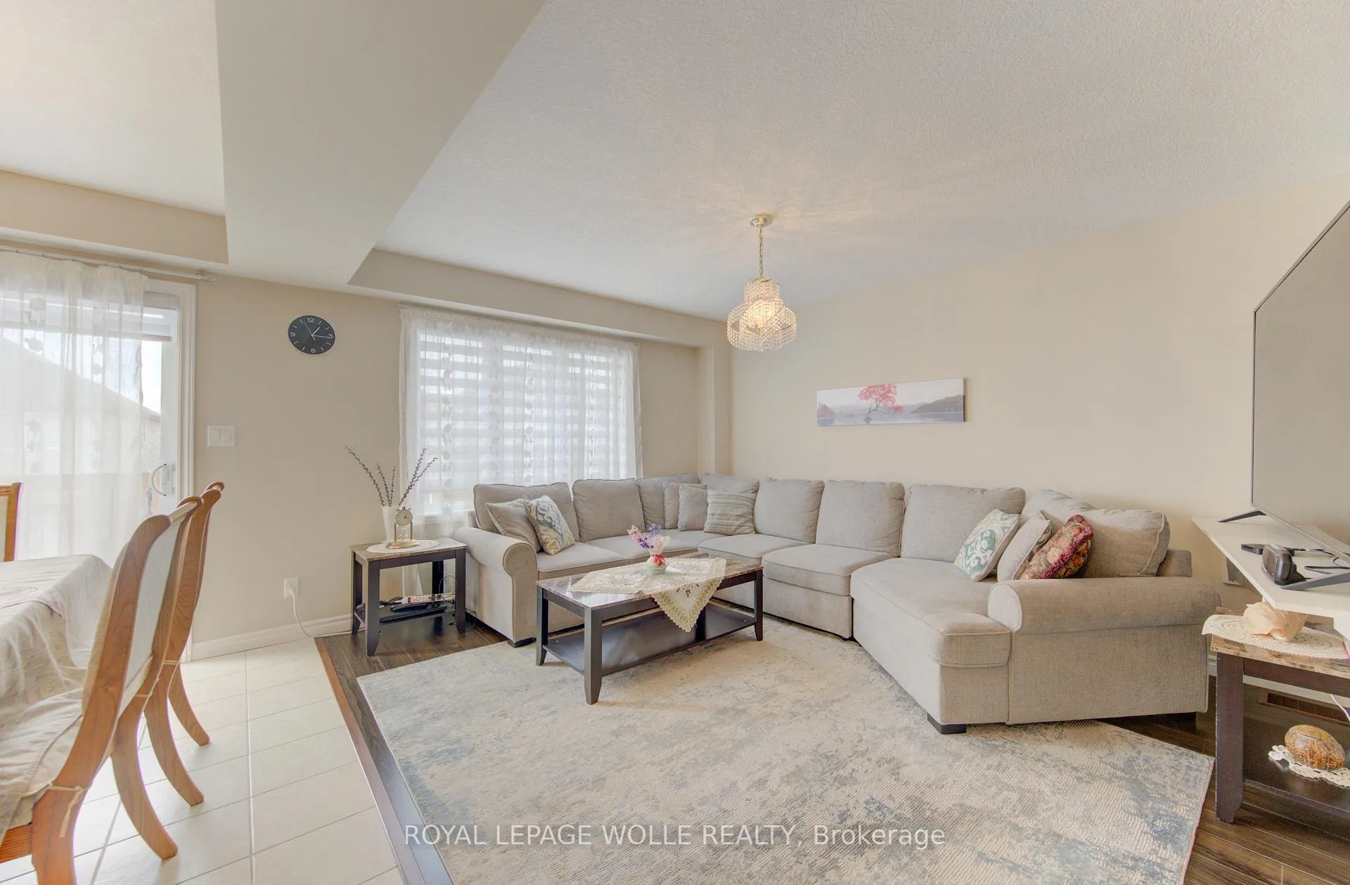 Photo 5 of 430 Avens Street, Waterloo, Columbia Forest/Clair Hills — HOMEH