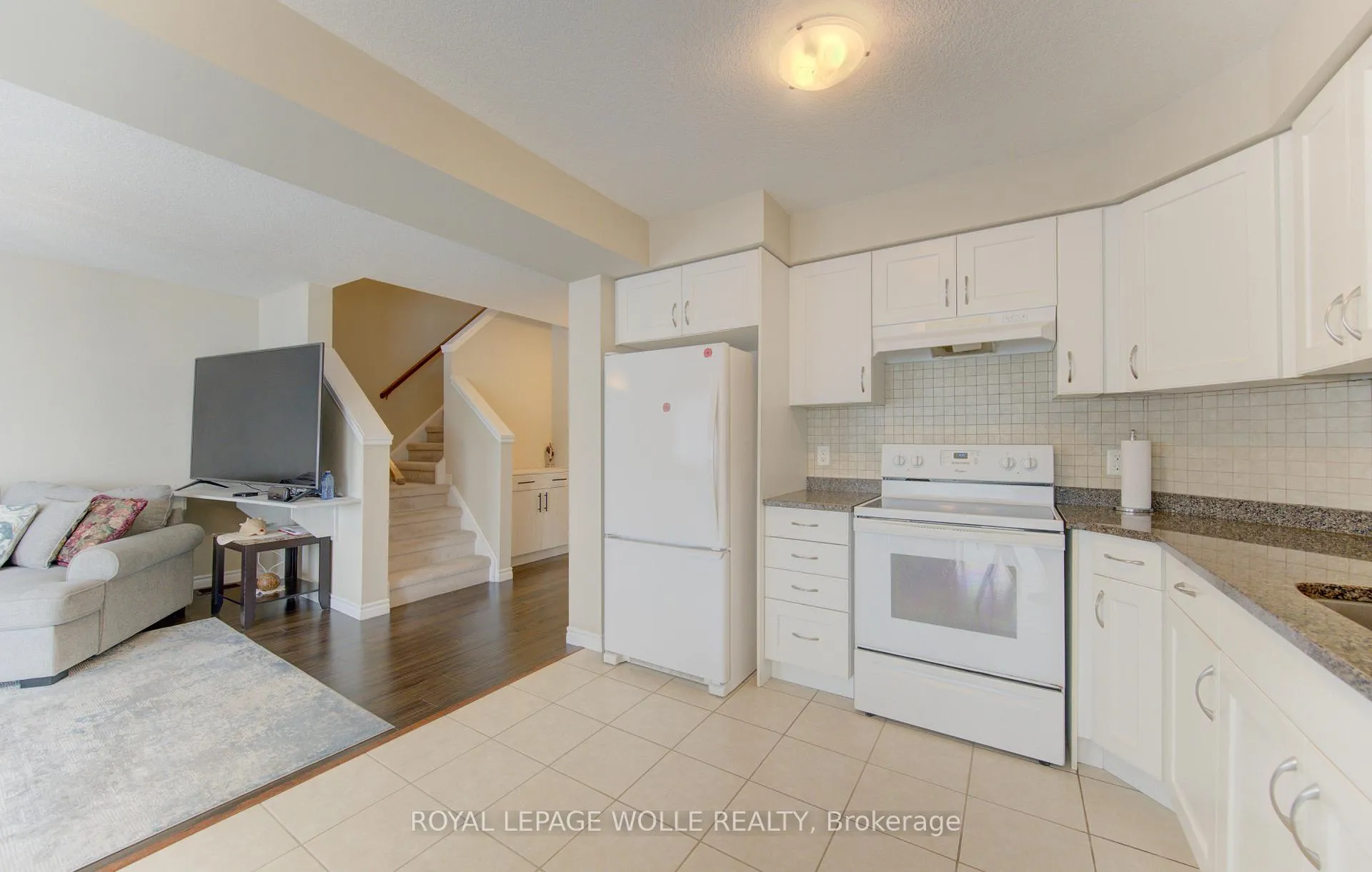 Photo 10 of 430 Avens Street, Waterloo, Columbia Forest/Clair Hills — HOMEH