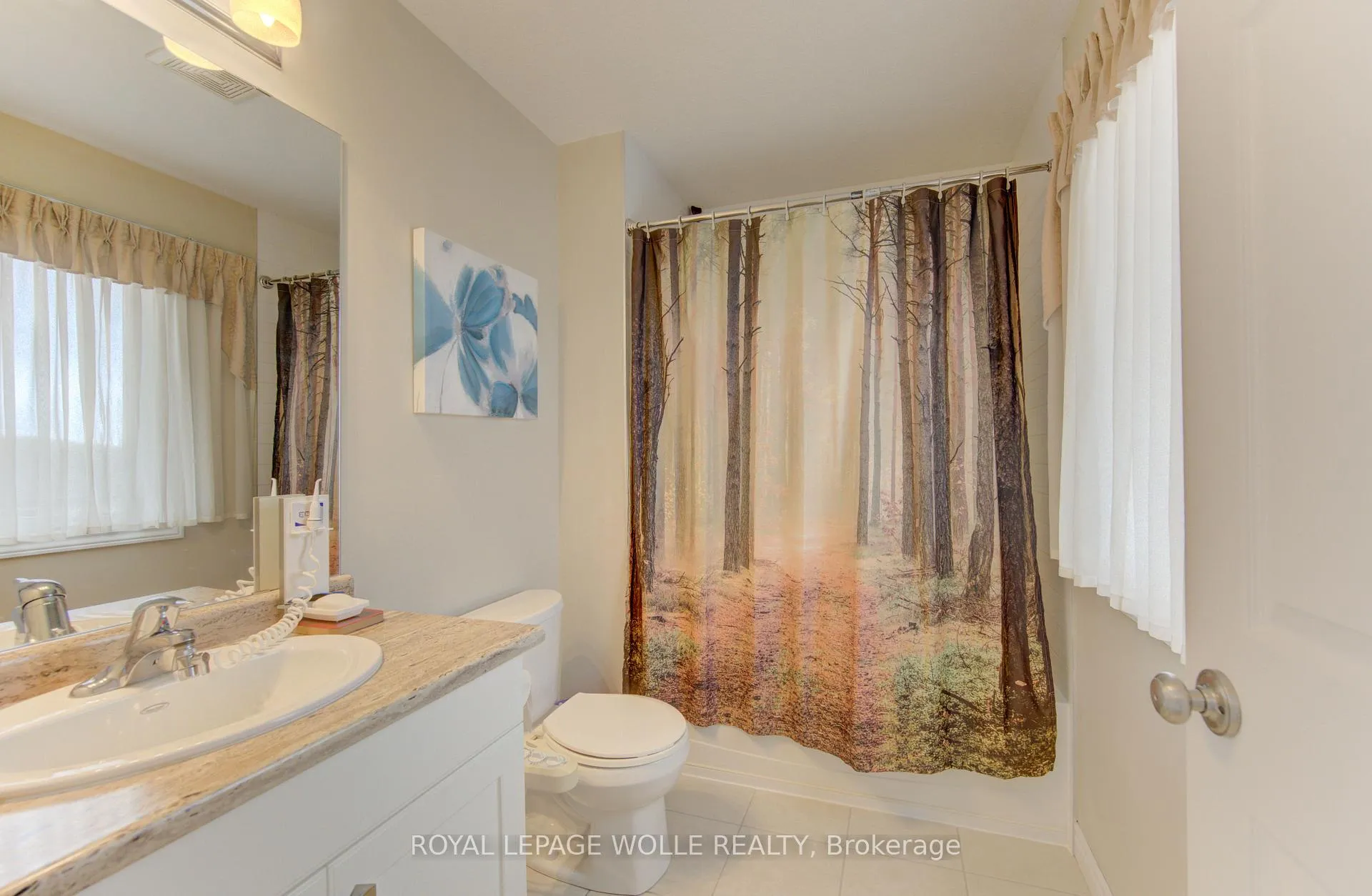 Photo 16 of 430 Avens Street, Waterloo, Columbia Forest/Clair Hills — HOMEH