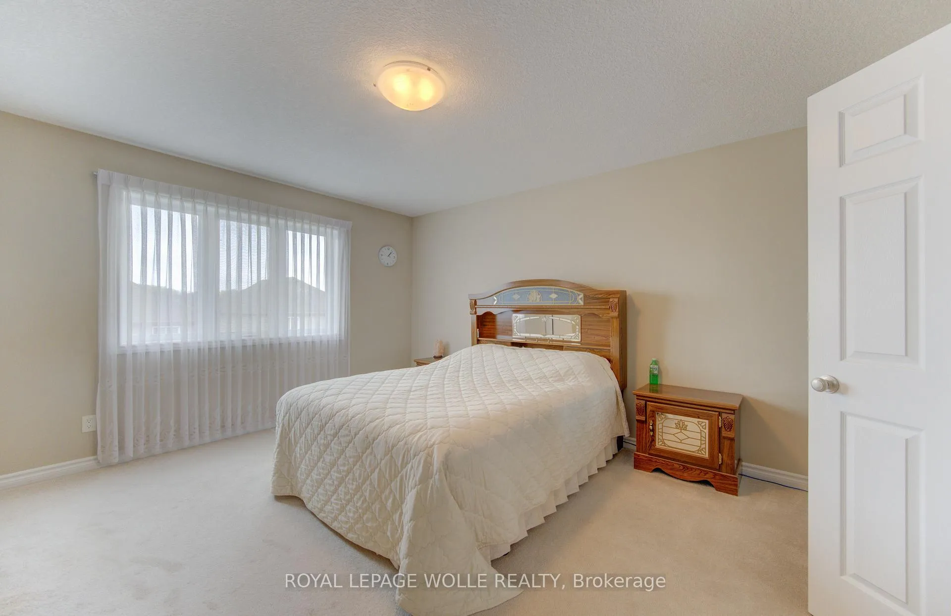Photo 17 of 430 Avens Street, Waterloo, Columbia Forest/Clair Hills — HOMEH