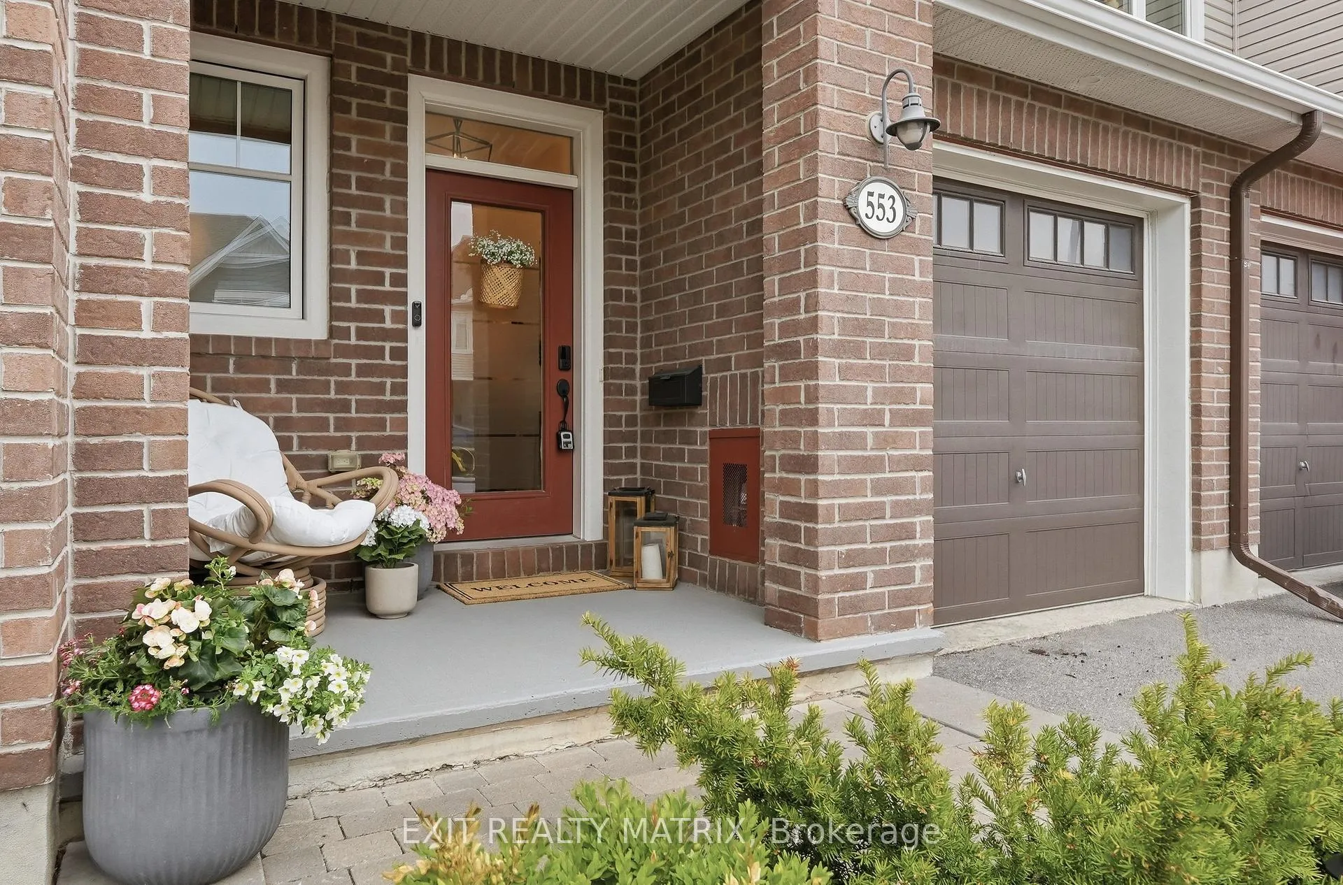 Photo 2 of 553 Jackdaw Avenue, Ottawa, Barrhaven - Half Moon Bay — HOMEH