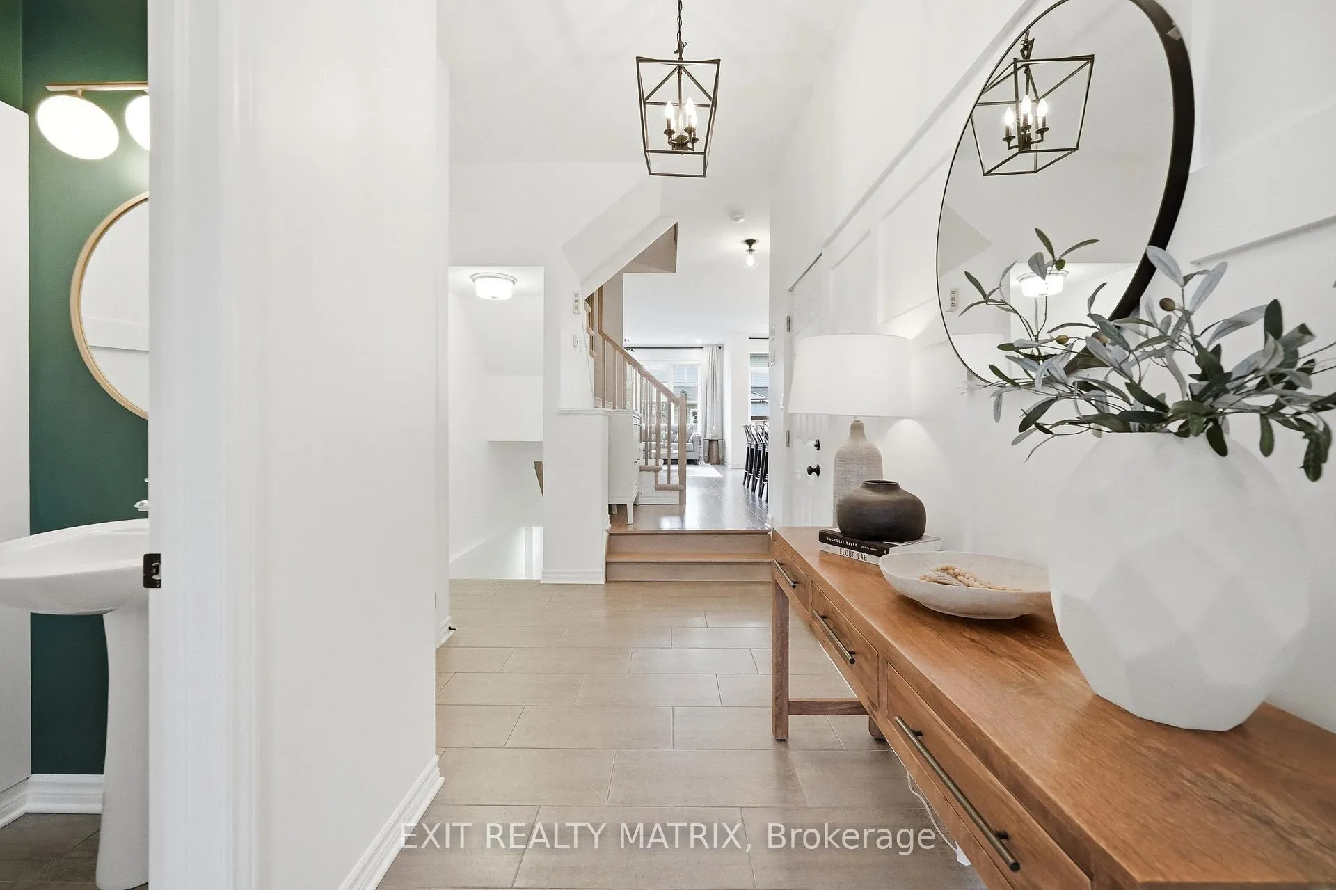 Photo 3 of 553 Jackdaw Avenue, Ottawa, Barrhaven - Half Moon Bay — HOMEH