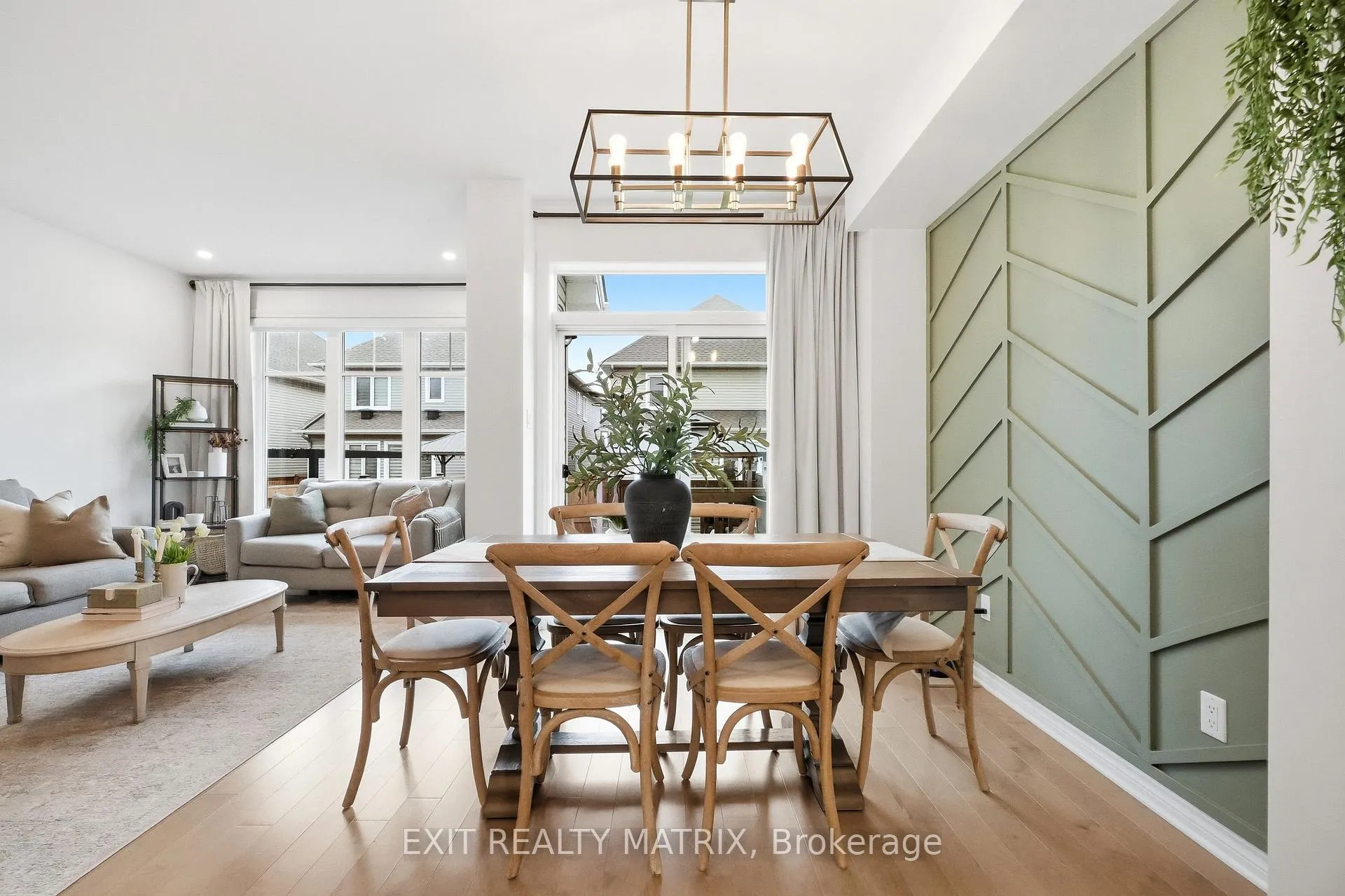 Photo 10 of 553 Jackdaw Avenue, Ottawa, Barrhaven - Half Moon Bay — HOMEH