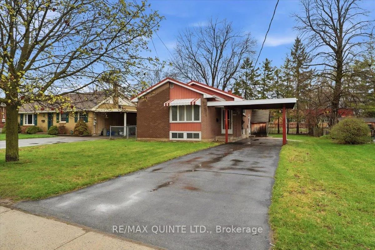 Photo 1 of 436 Victoria Avenue, Belleville, Belleville Ward — HOMEH