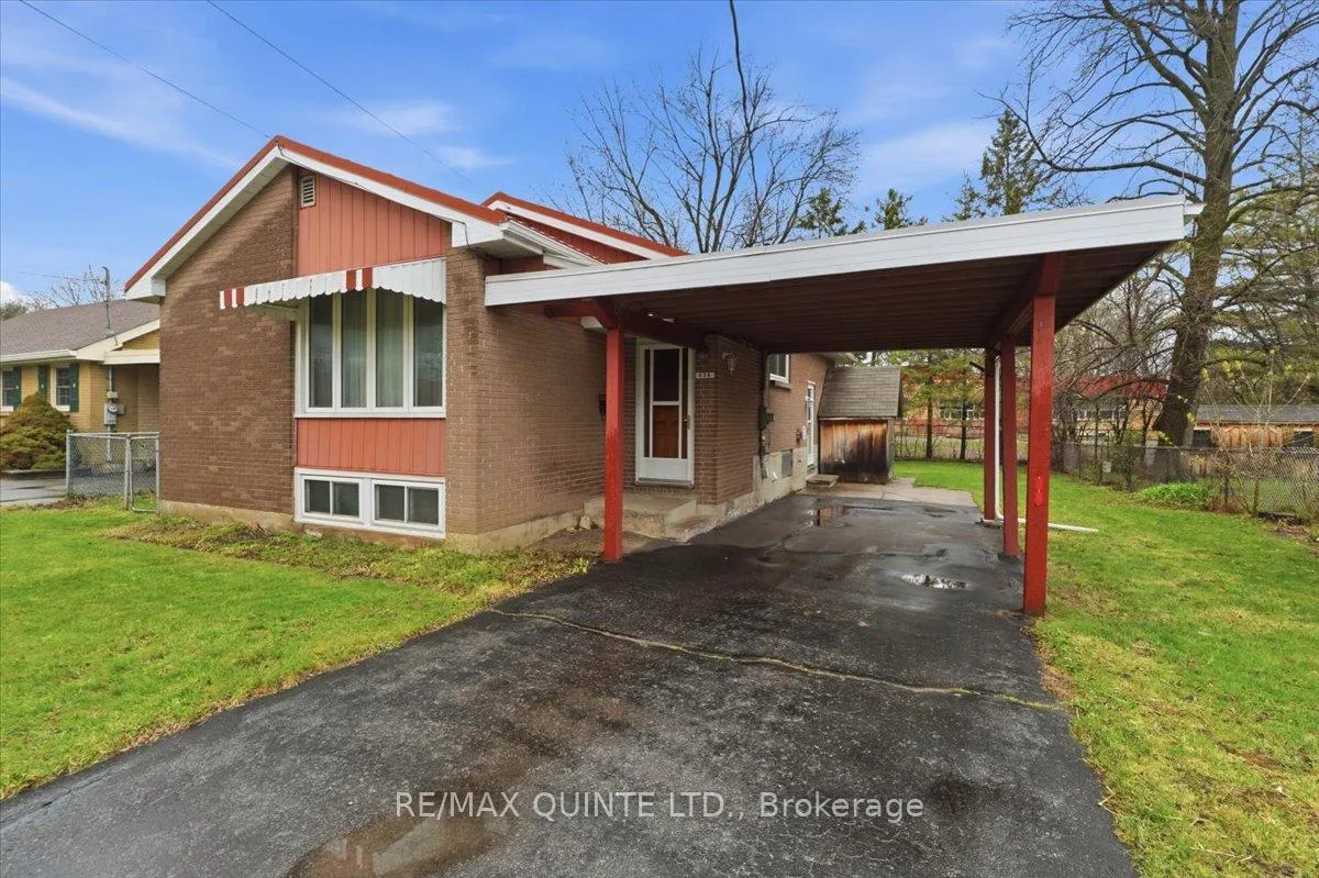 Photo 2 of 436 Victoria Avenue, Belleville, Belleville Ward — HOMEH