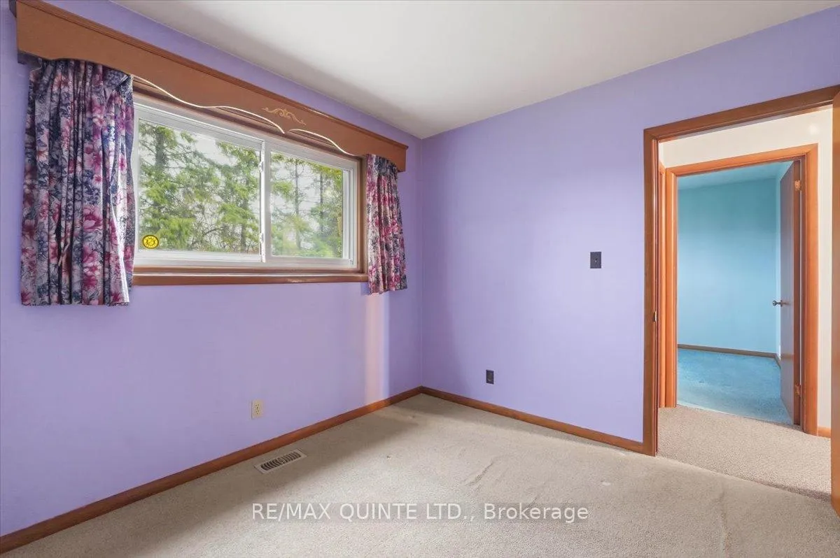 Photo 11 of 436 Victoria Avenue, Belleville, Belleville Ward — HOMEH