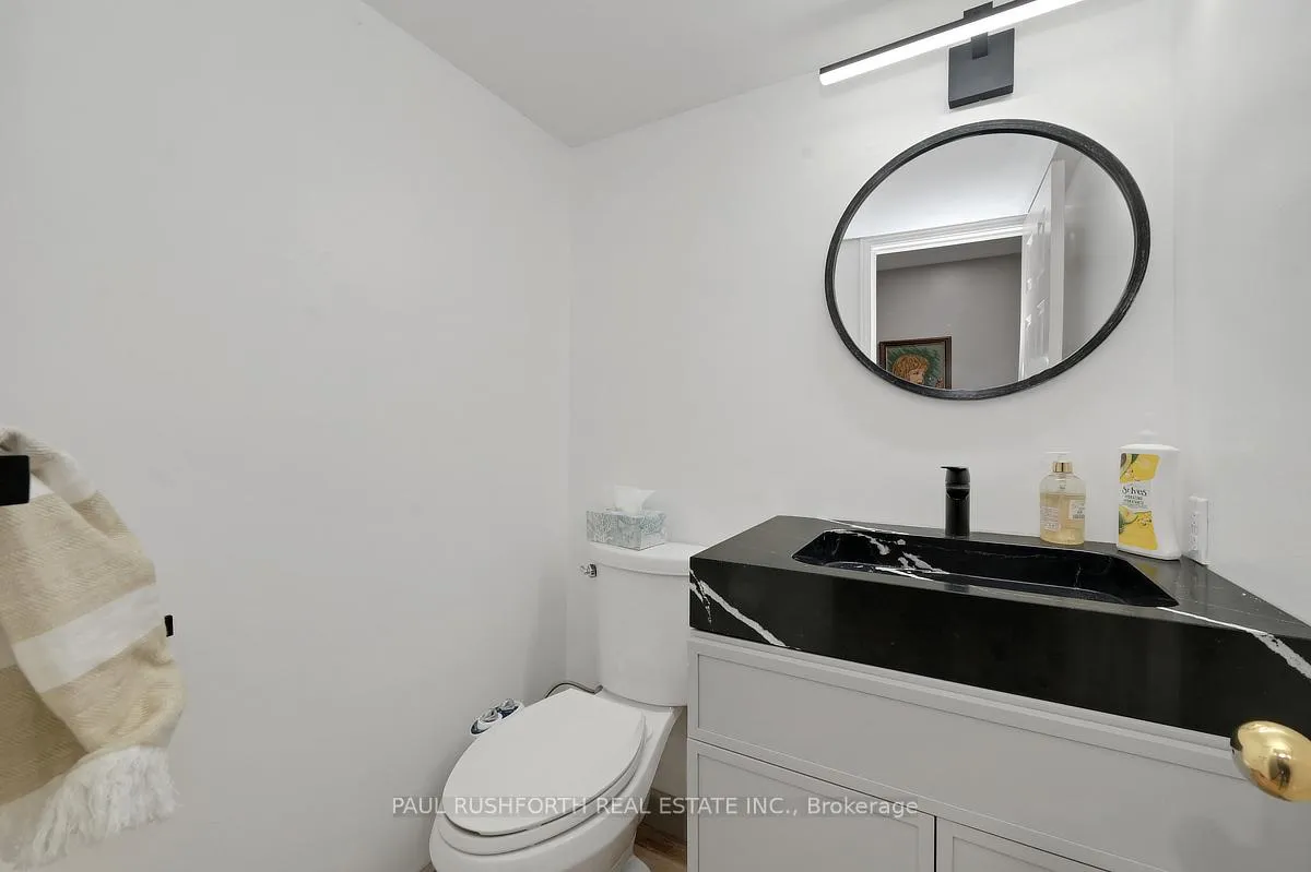 Photo 10 of Unit 11, 1400 Wildberry Court, Ottawa, Chapel Hill — HOMEH