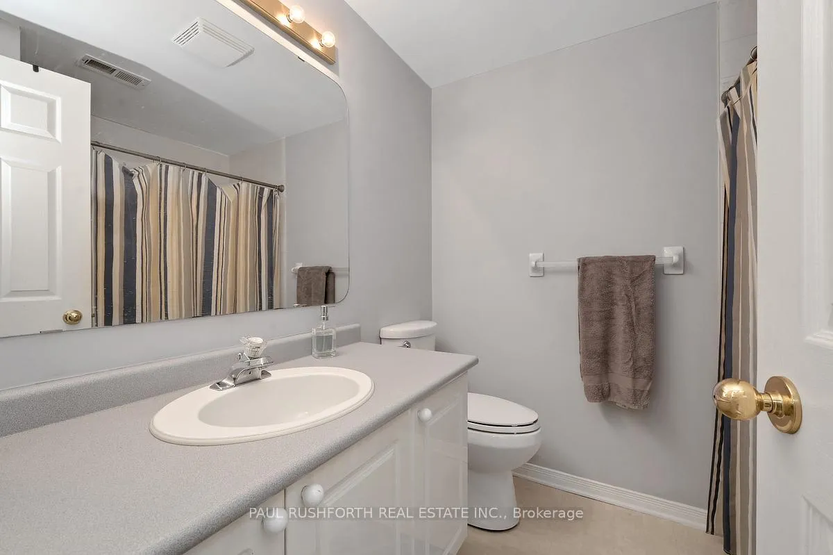 Photo 14 of Unit 11, 1400 Wildberry Court, Ottawa, Chapel Hill — HOMEH