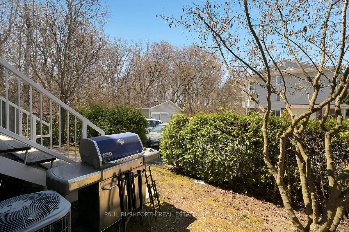 Photo 18 of Unit 11, 1400 Wildberry Court, Ottawa, Chapel Hill — HOMEH