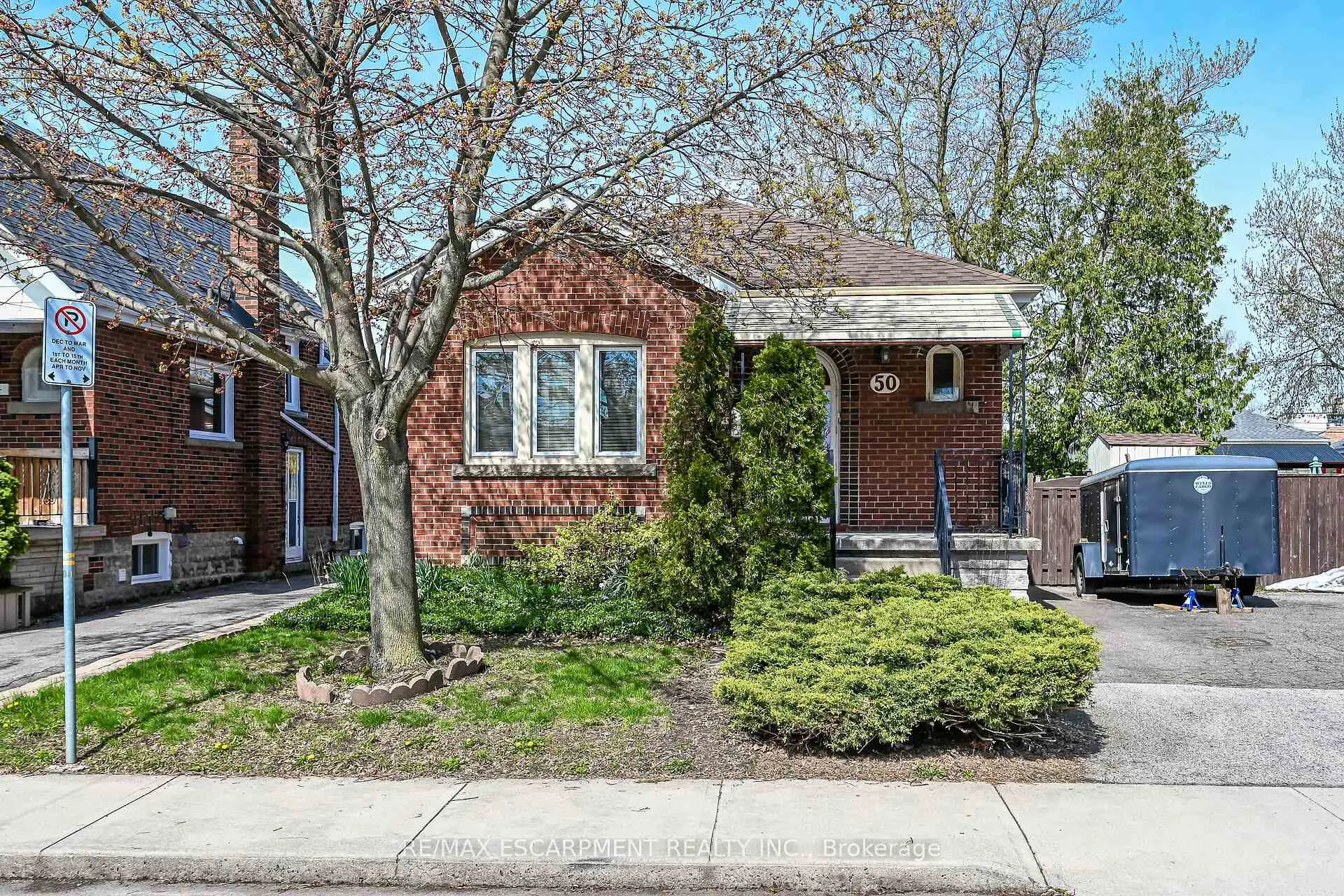 Photo 2 of 50 East 12TH Street, Hamilton, Inch Park — HOMEH