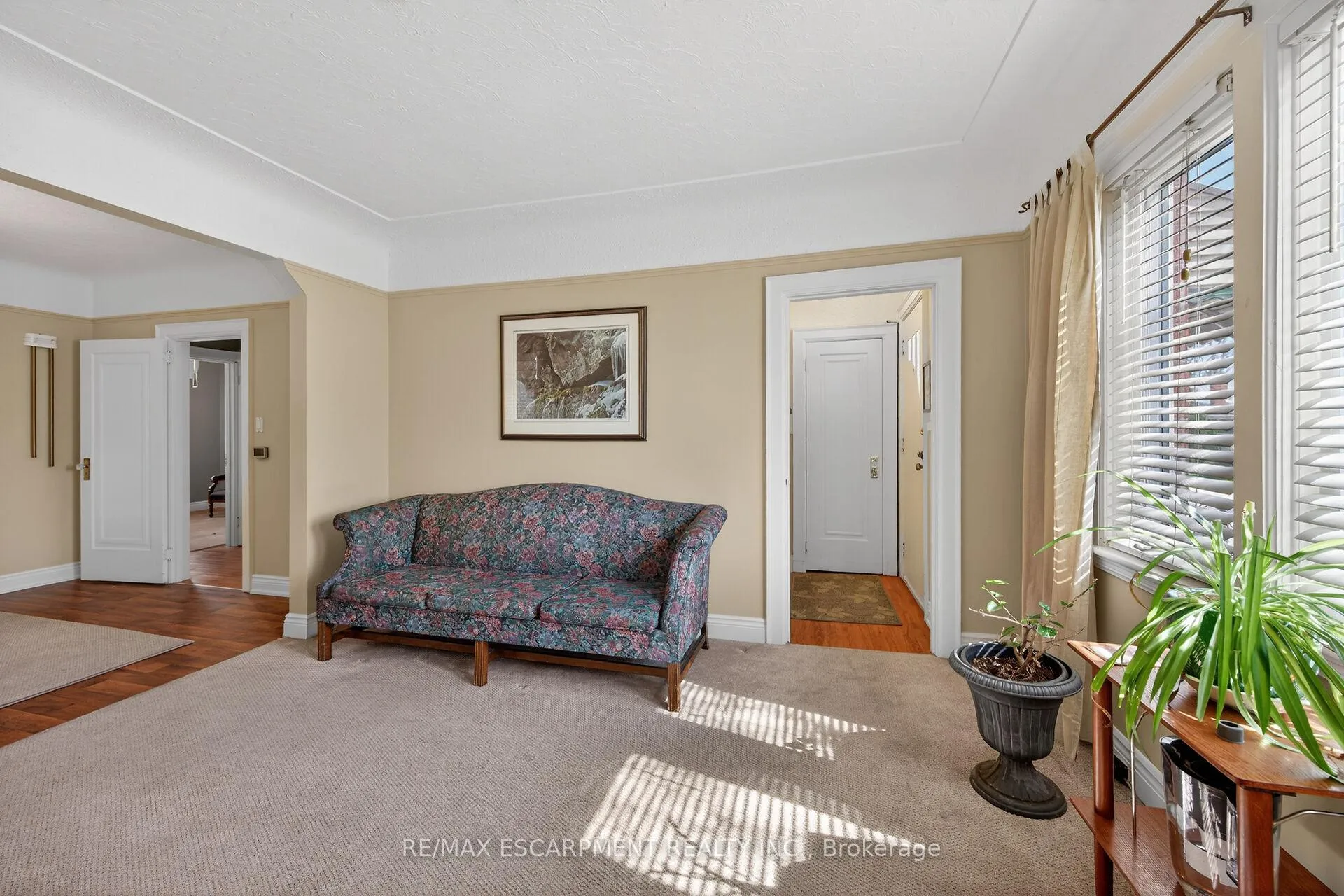 Photo 7 of 50 East 12TH Street, Hamilton, Inch Park — HOMEH