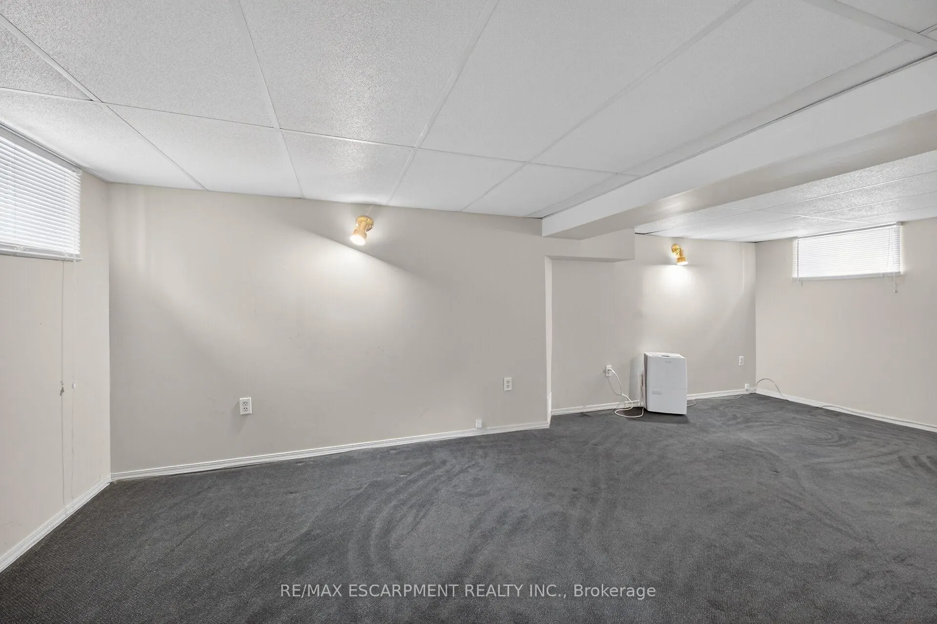 Photo 26 of 50 East 12TH Street, Hamilton, Inch Park — HOMEH