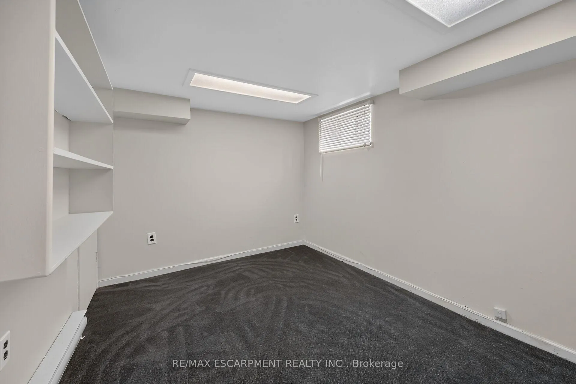 Photo 31 of 50 East 12TH Street, Hamilton, Inch Park — HOMEH