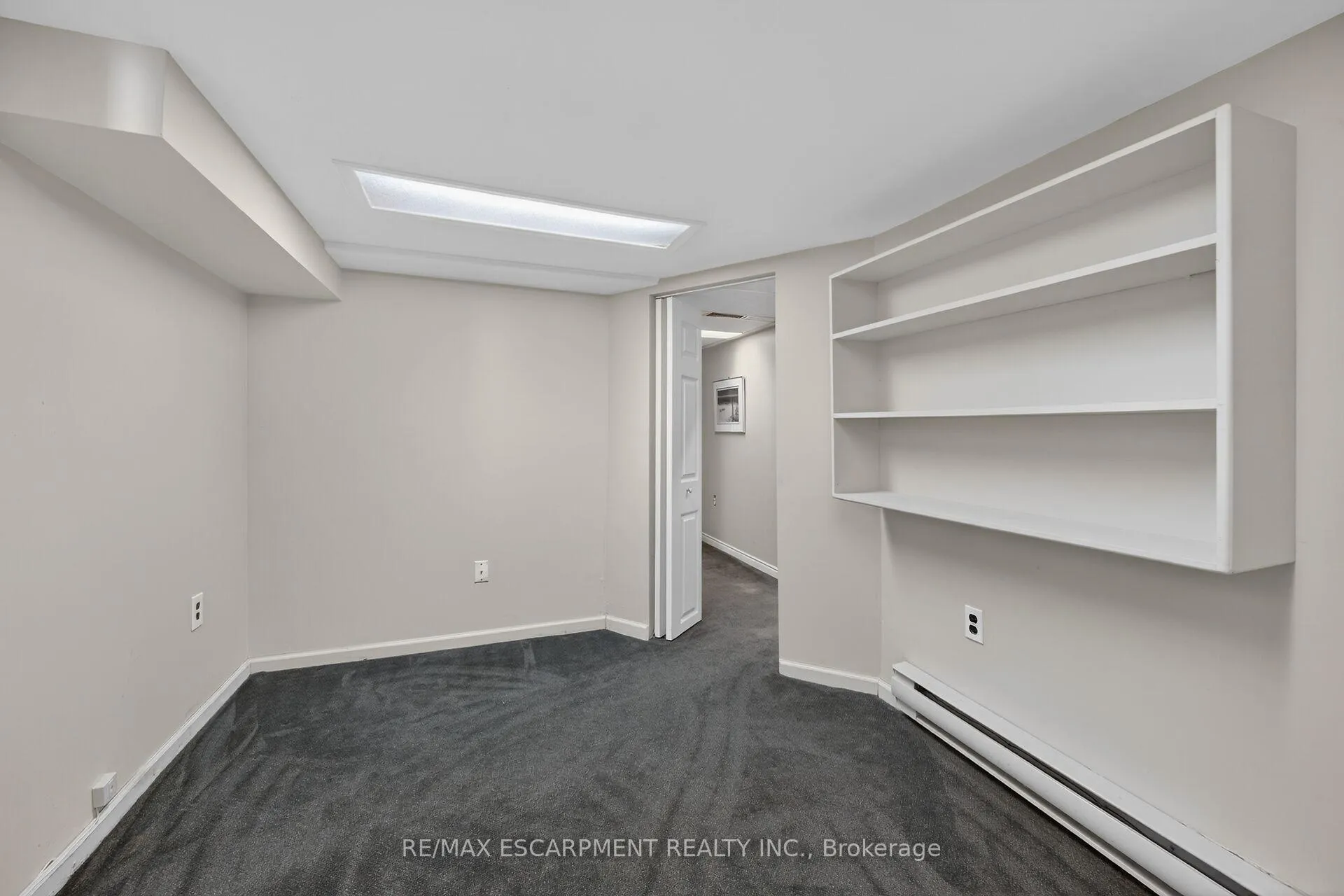 Photo 32 of 50 East 12TH Street, Hamilton, Inch Park — HOMEH