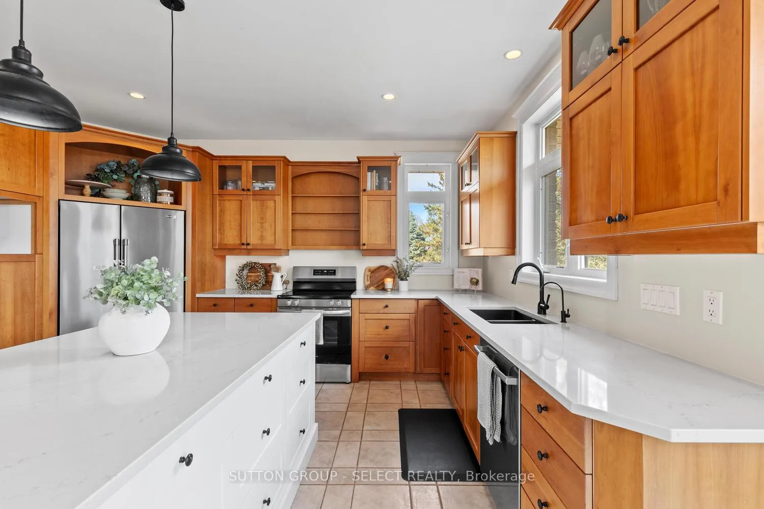 Photo 14 of 2610 Emerson Street, Strathroy-Caradoc, Mount Brydges — HOMEH
