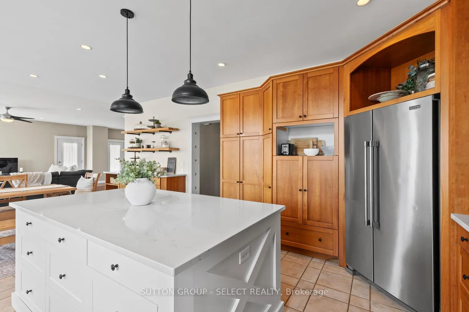 Photo 15 of 2610 Emerson Street, Strathroy-Caradoc, Mount Brydges — HOMEH