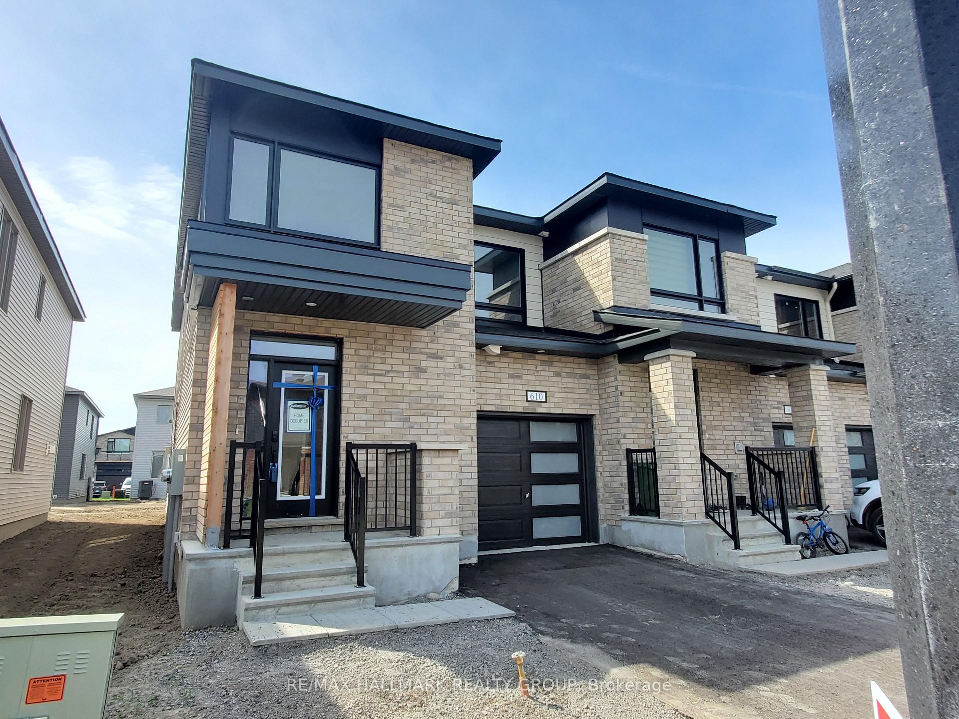 Front of 610 Fenwick Way