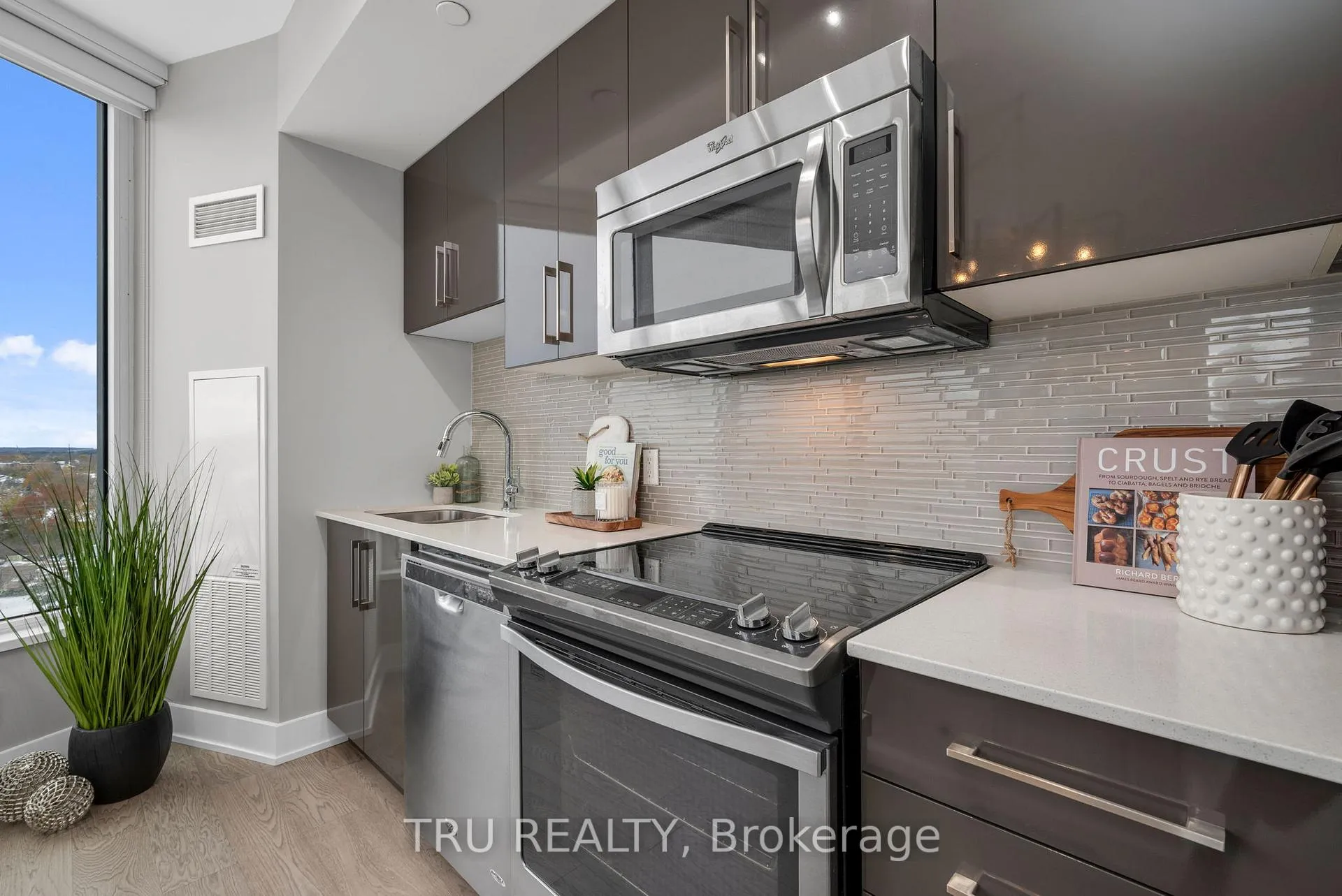 Photo 18 of Unit 910, 485 Richmond Road, Ottawa, Westboro West — HOMEH