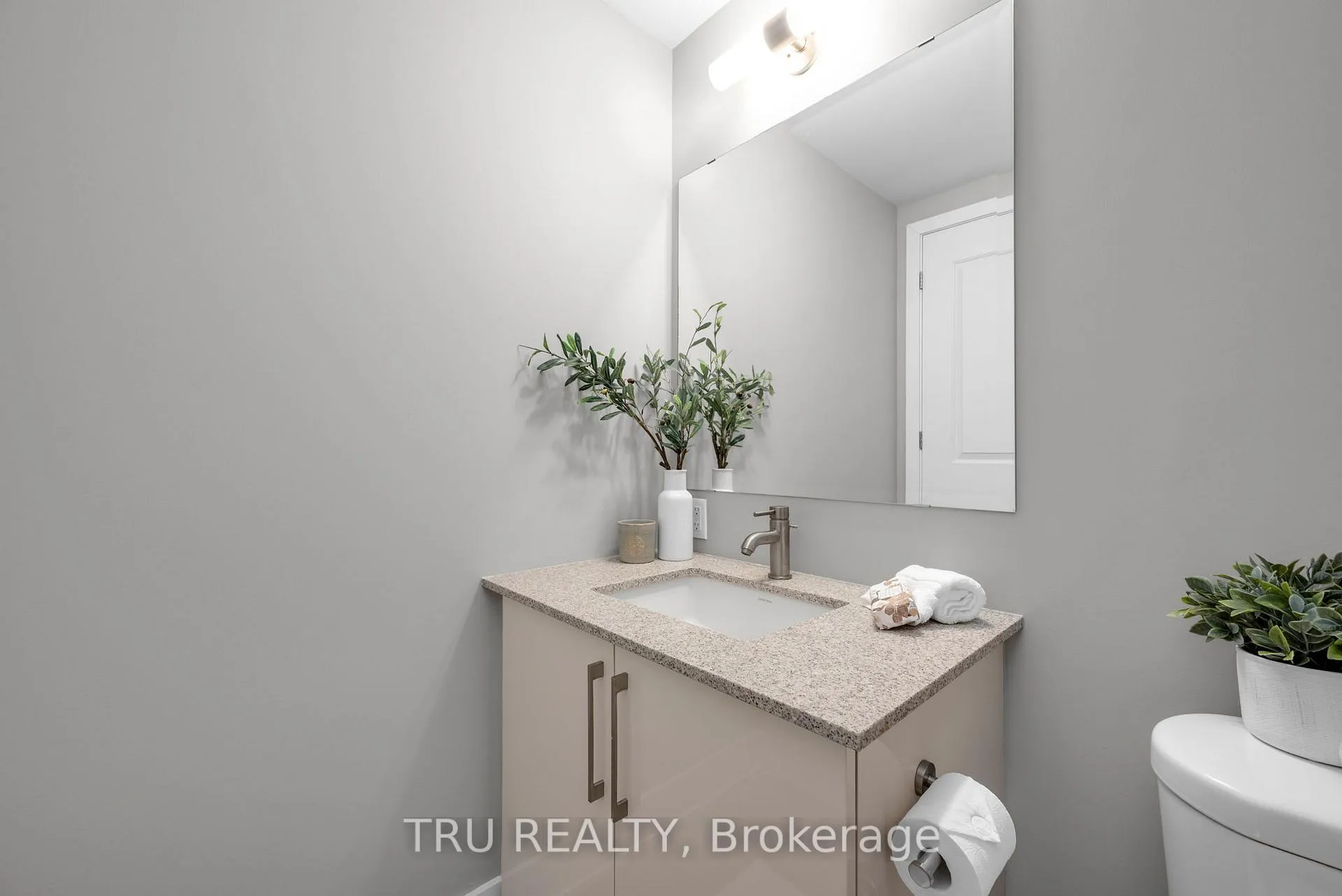 Photo 30 of Unit 910, 485 Richmond Road, Ottawa, Westboro West — HOMEH