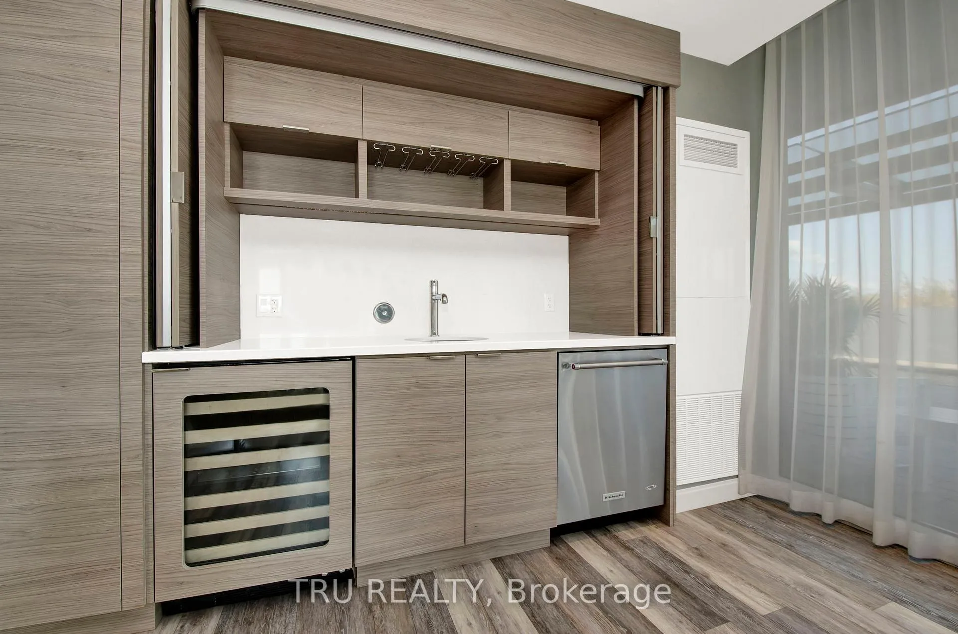 Photo 46 of Unit 910, 485 Richmond Road, Ottawa, Westboro West — HOMEH