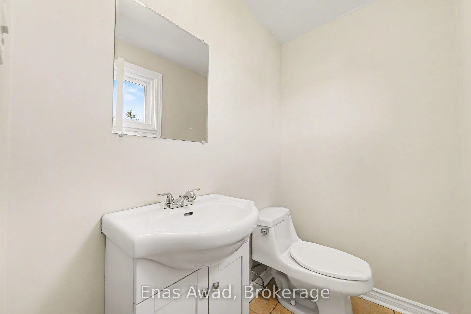 Photo 5 of Unit 58, 2001 Kelden Crescent, Ottawa, Blackburn Hamlet (South) — HOMEH