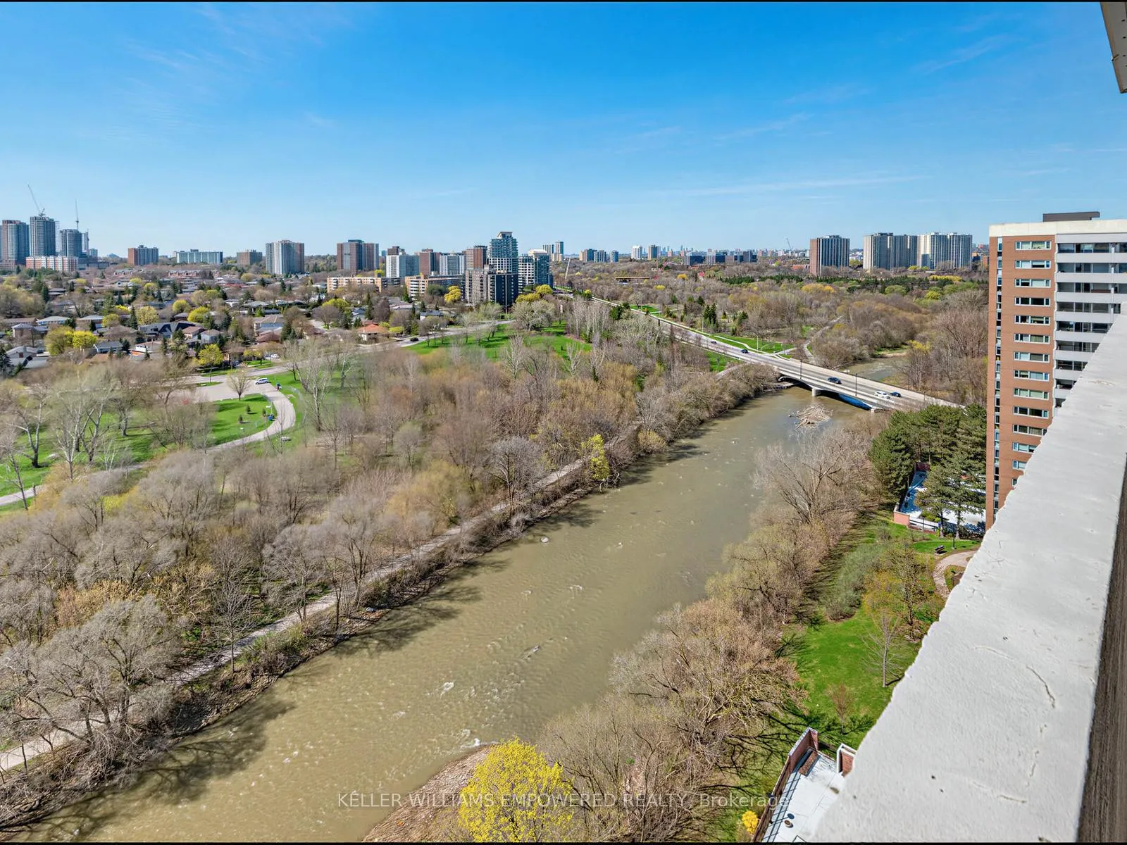 Photo 15 of Unit 2012, 260 Scarlett Road, Toronto, Rockcliffe-Smythe — HOMEH