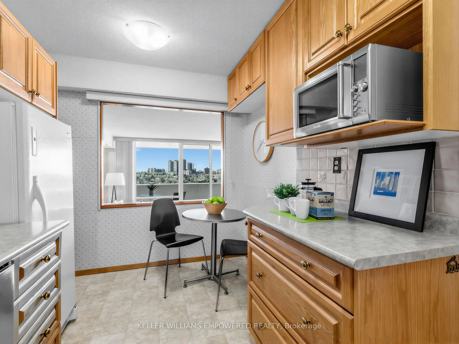 Photo 22 of Unit 2012, 260 Scarlett Road, Toronto, Rockcliffe-Smythe — HOMEH